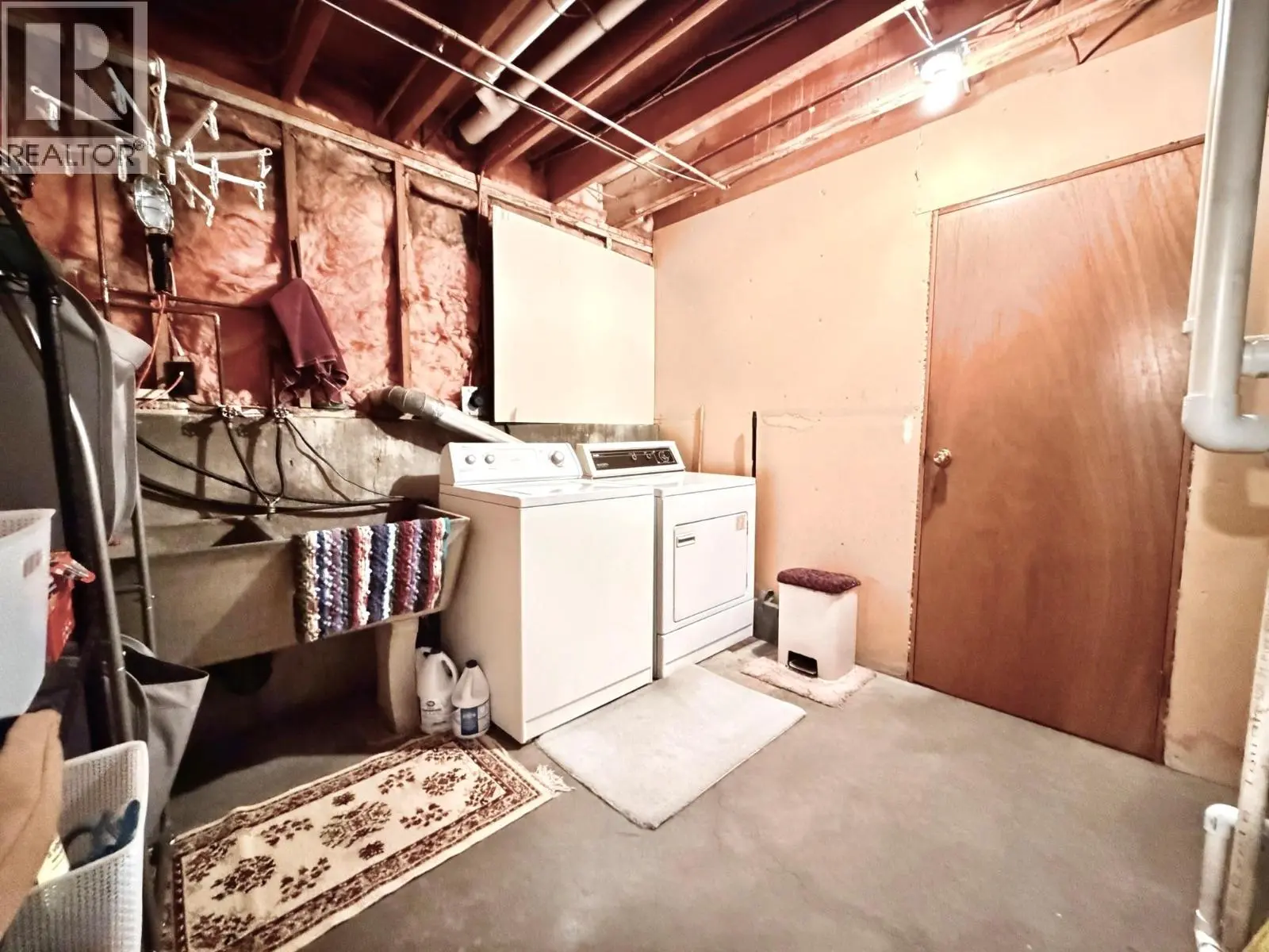 11102 Scott Street. Summerland, British Columbia