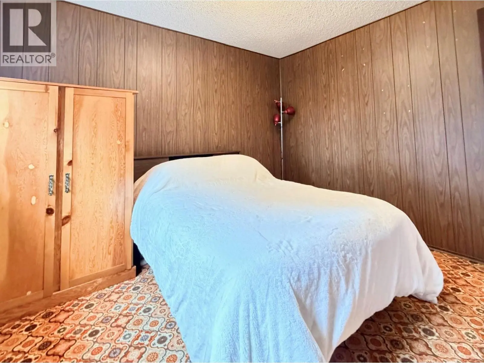 11102 Scott Street. Summerland, British Columbia