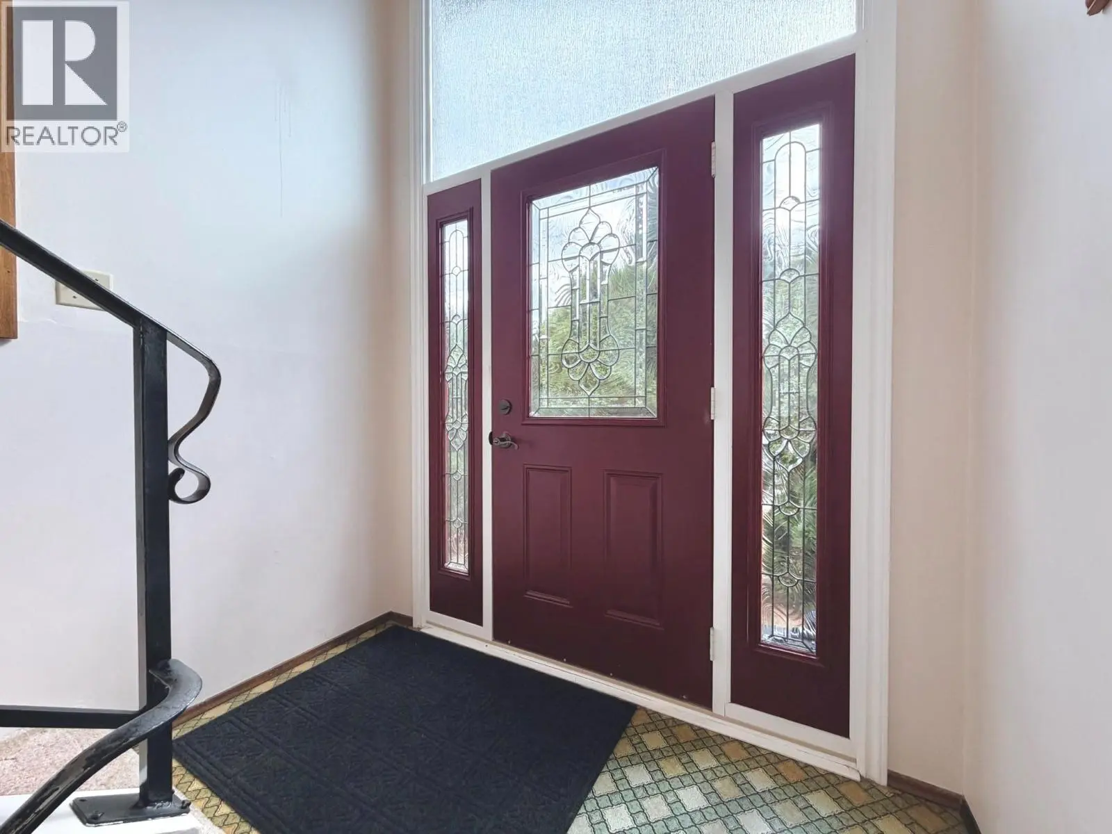 11102 Scott Street. Summerland, British Columbia