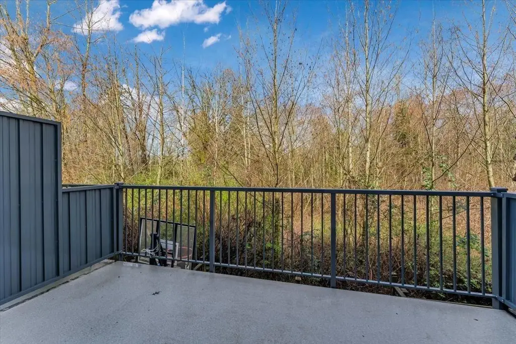 32 18681 68 Avenue, Surrey