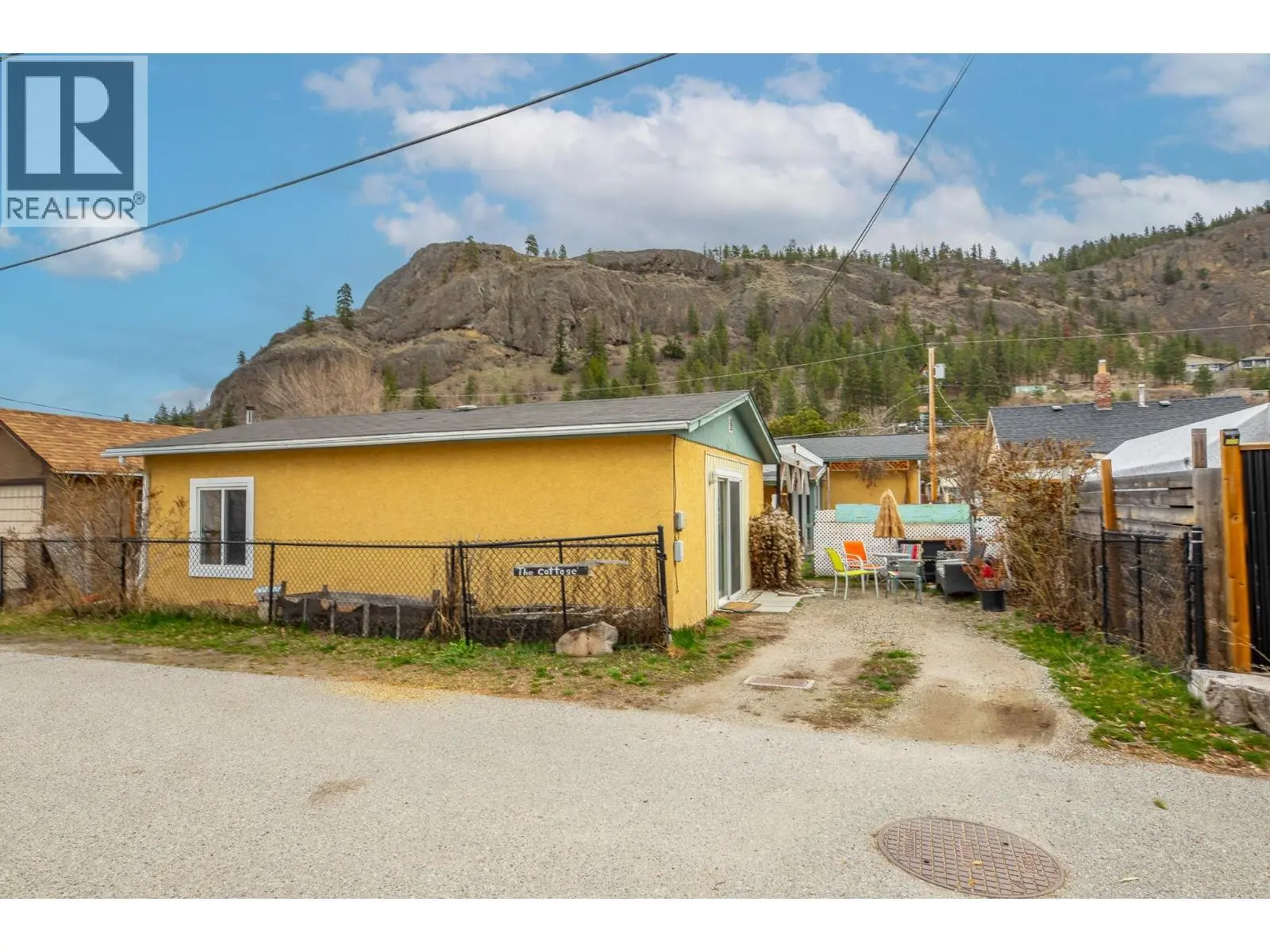11020 Adams Avenue. Summerland, British Columbia