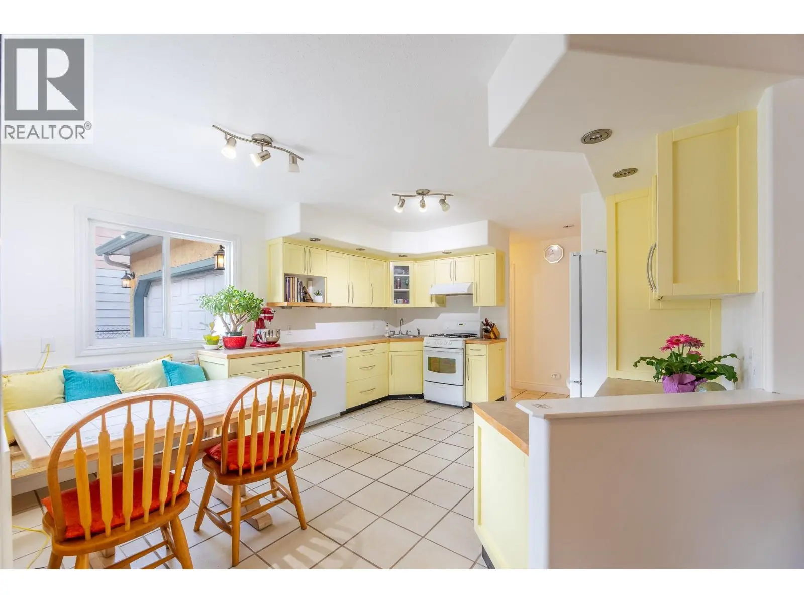 11020 Adams Avenue. Summerland, British Columbia
