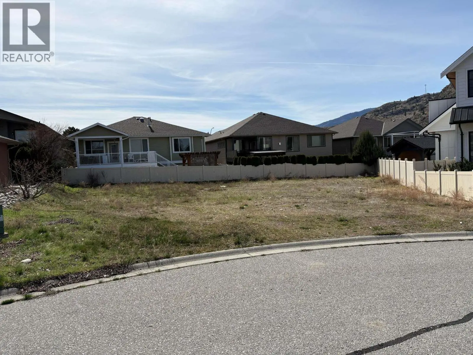 6974 Chardonnay Place Lot# Lot 24. Oliver, British Columbia