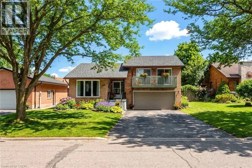 196 Lightbourne Avenue, Stratford