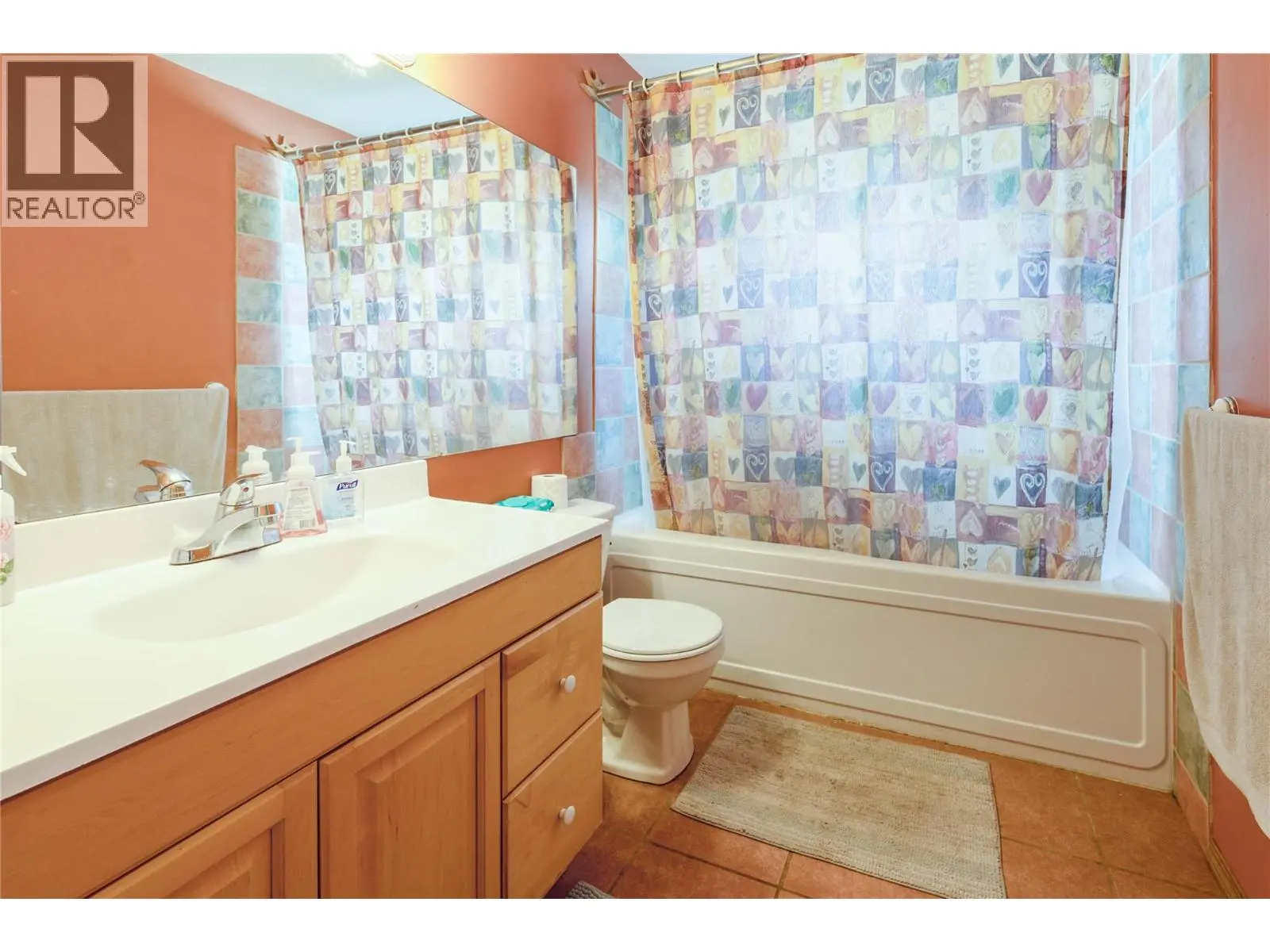 3230 Salmon River Road. Salmon Arm, British Columbia