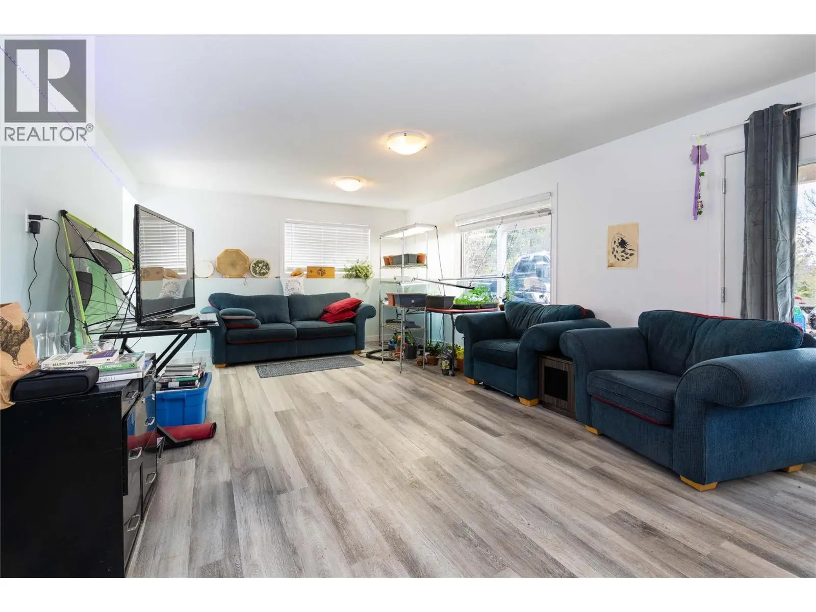 3230 Salmon River Road. Salmon Arm, British Columbia