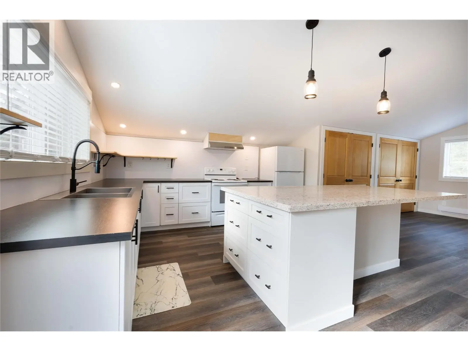 3230 Salmon River Road. Salmon Arm, British Columbia