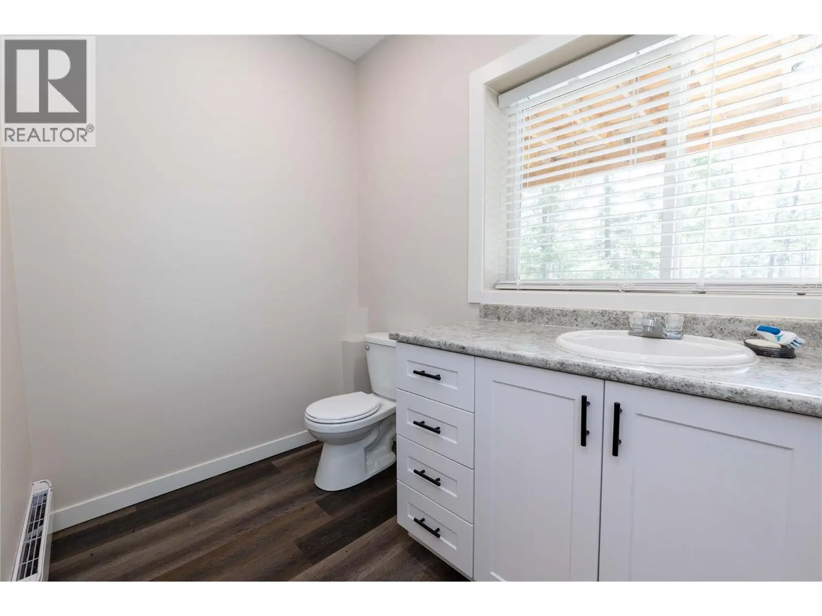 3230 Salmon River Road. Salmon Arm, British Columbia