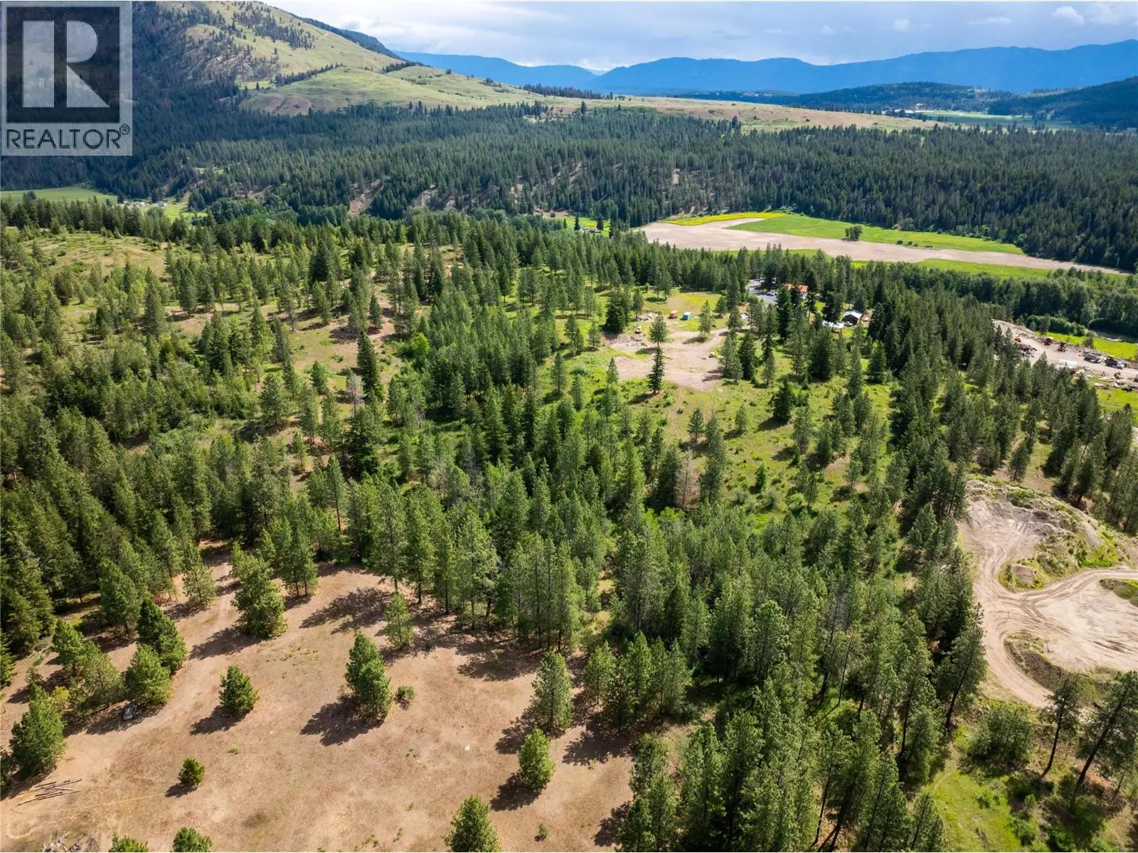 3230 Salmon River Road. Salmon Arm, British Columbia