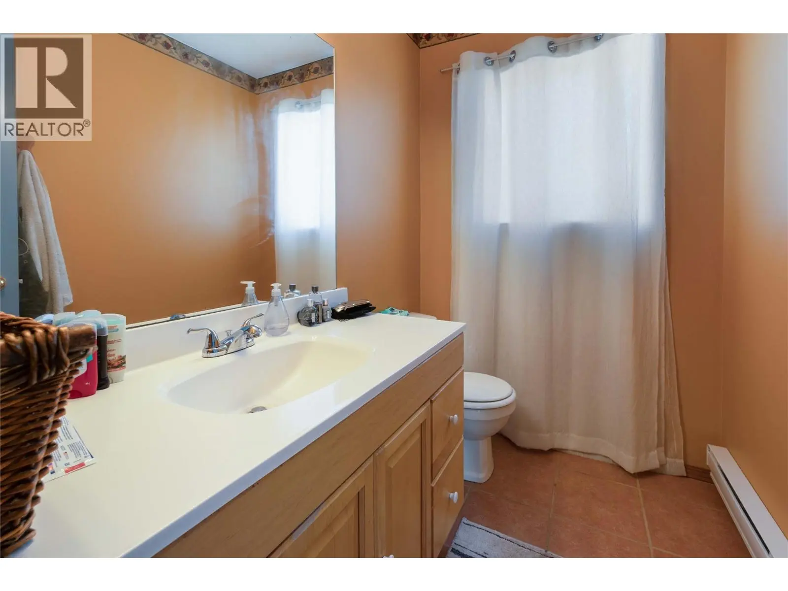 3230 Salmon River Road. Salmon Arm, British Columbia