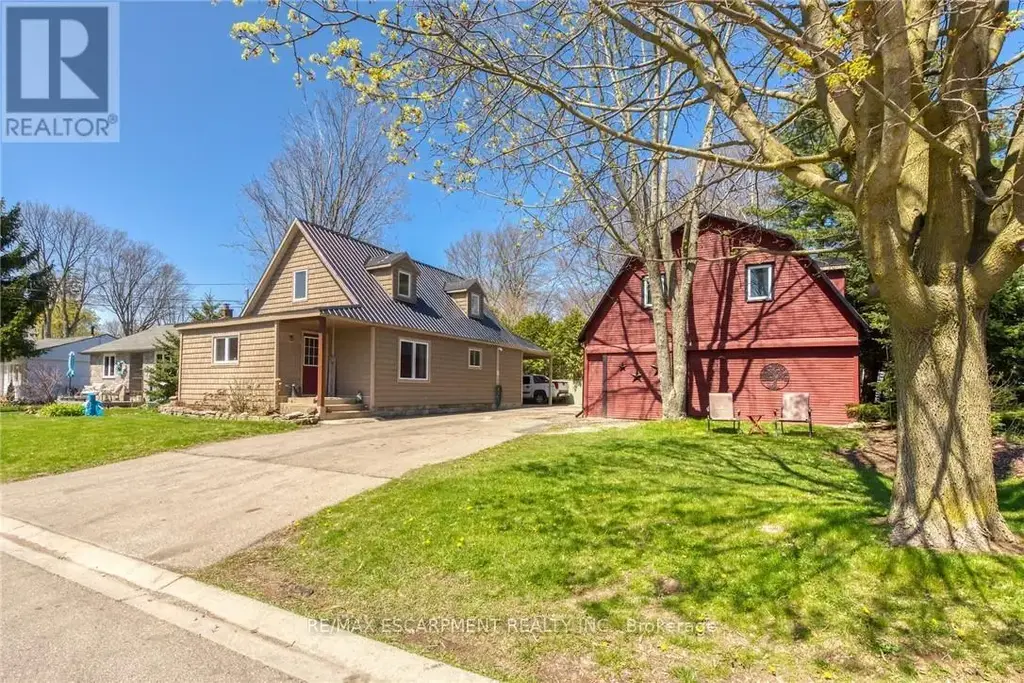 109 Mcnab Street E, Norfolk (Port Dover)