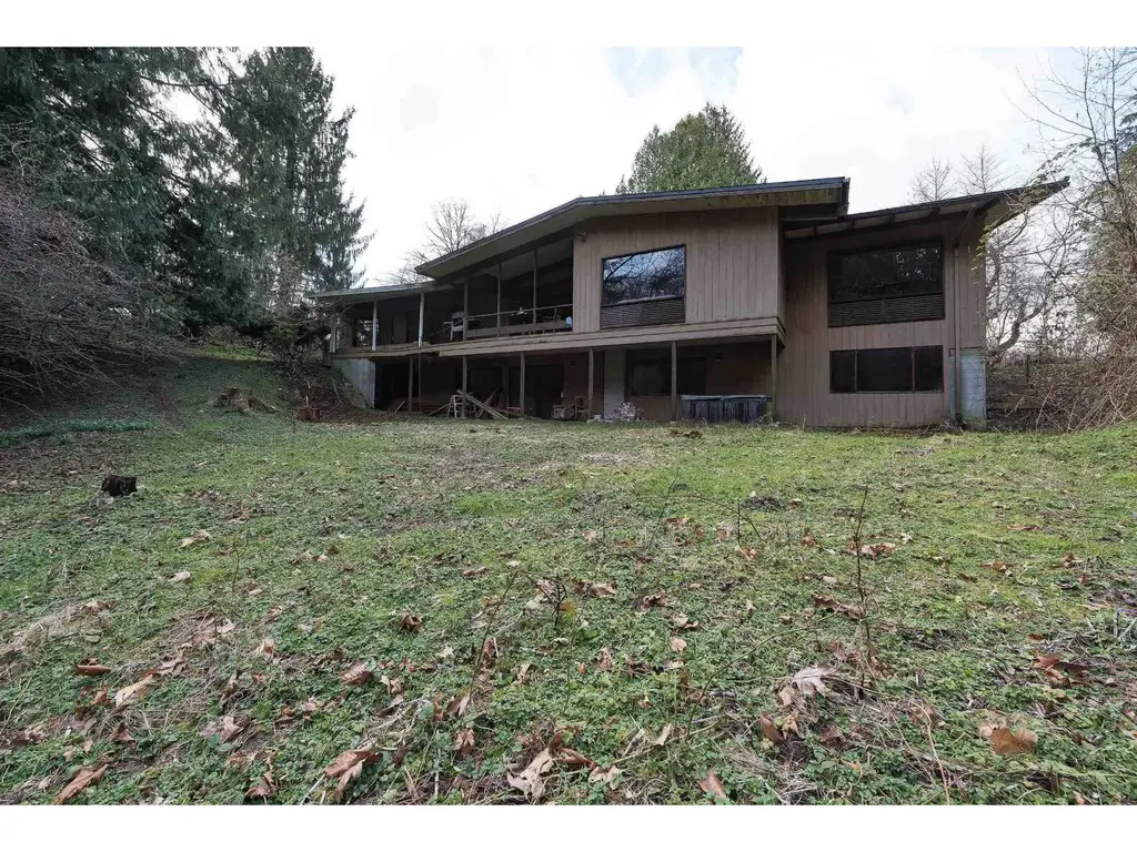 19607 80 Avenue, Langley
