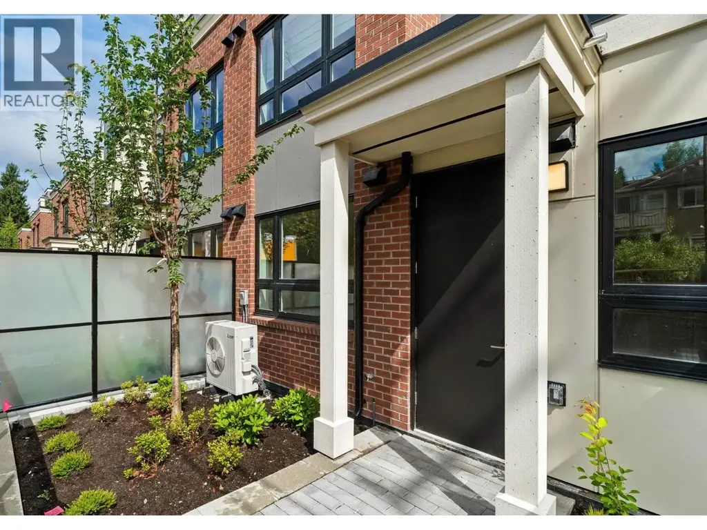 122 578 W 24 Avenue, Vancouver