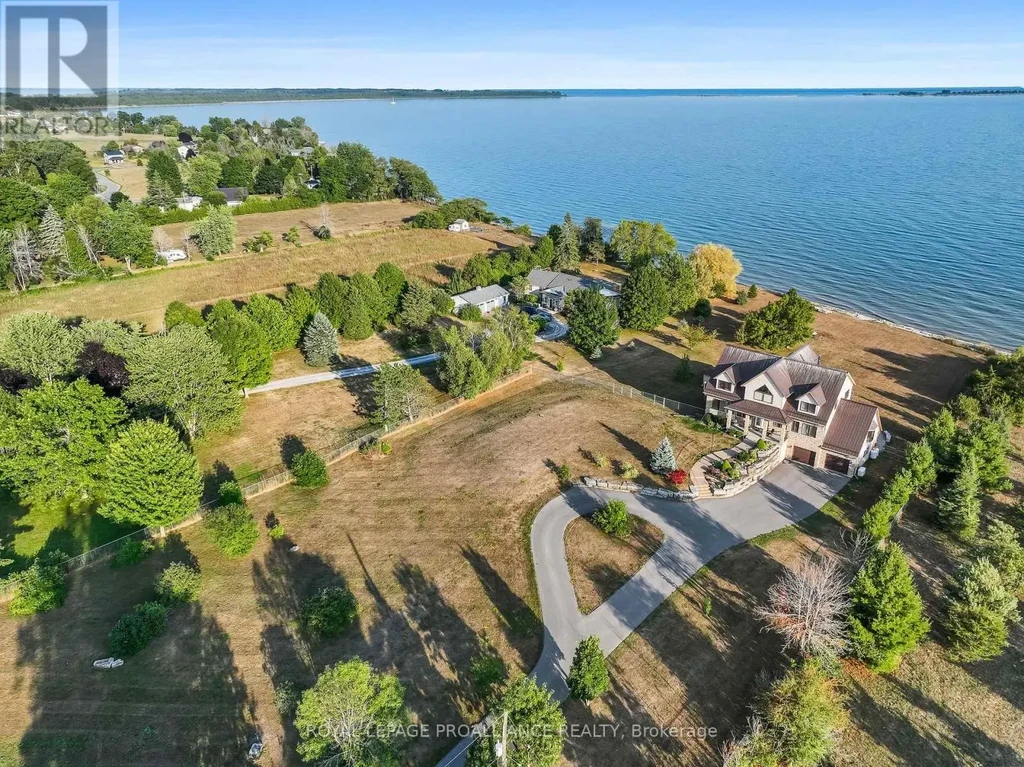 263 Lakeshore Road, Brighton