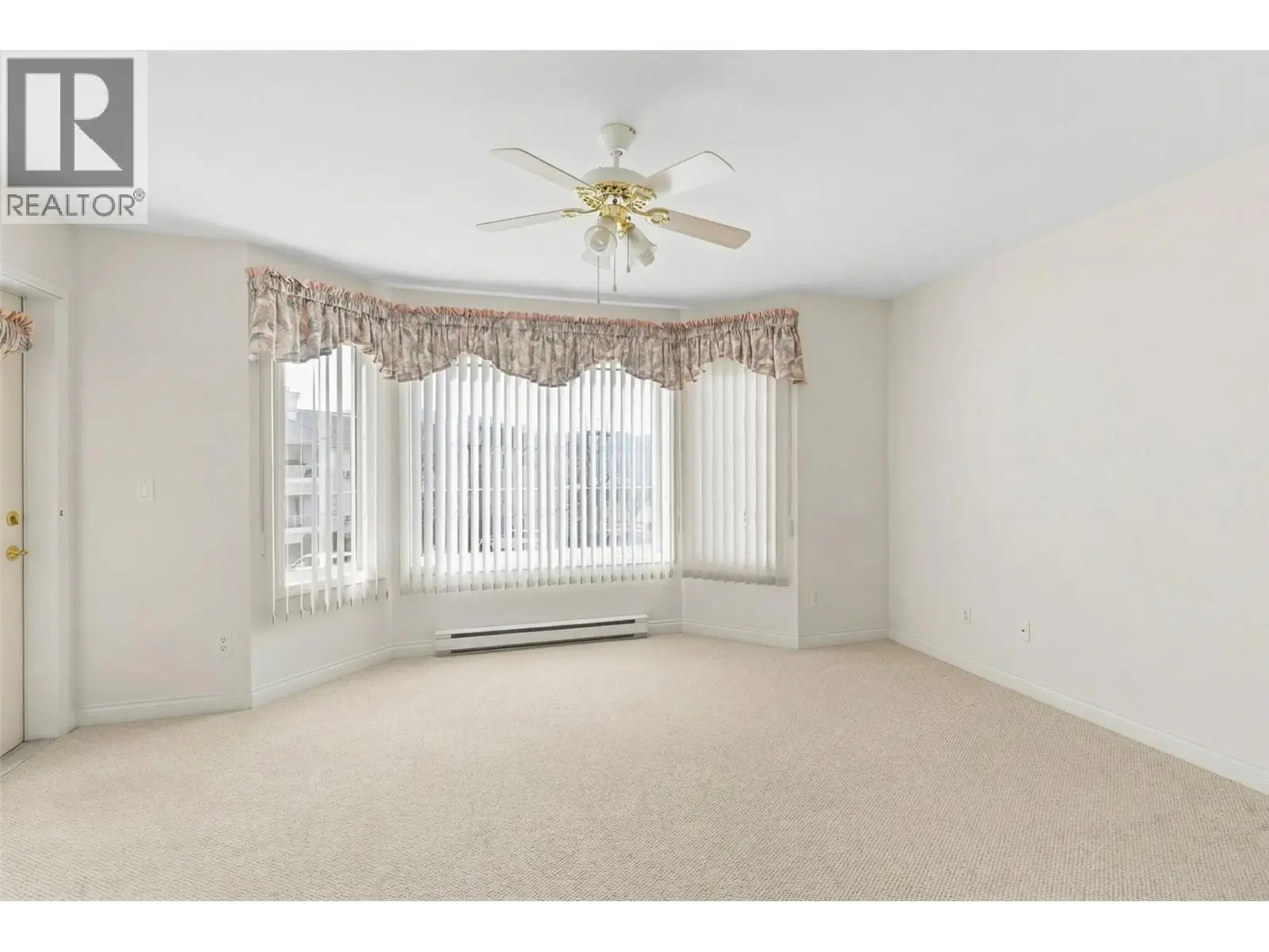 3890 Brown Road Unit# 202. West Kelowna, British Columbia