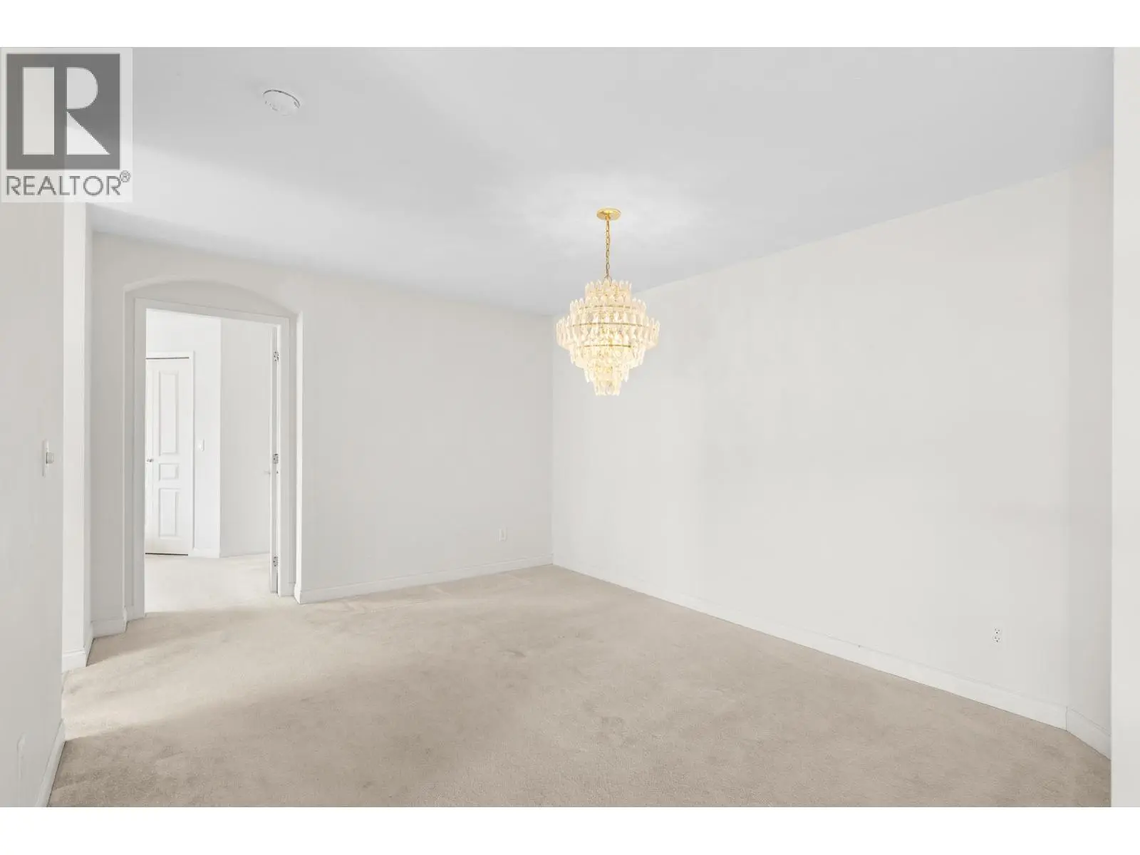 3890 Brown Road Unit# 202. West Kelowna, British Columbia