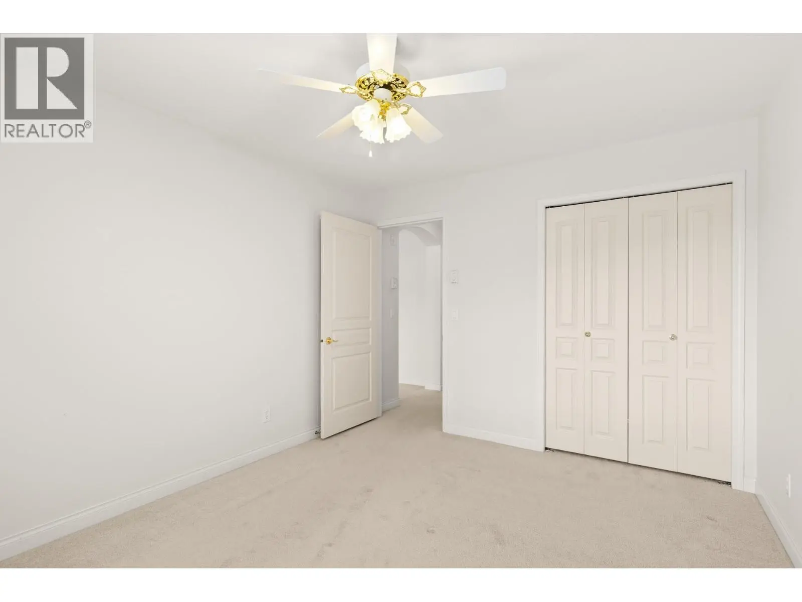 3890 Brown Road Unit# 202. West Kelowna, British Columbia
