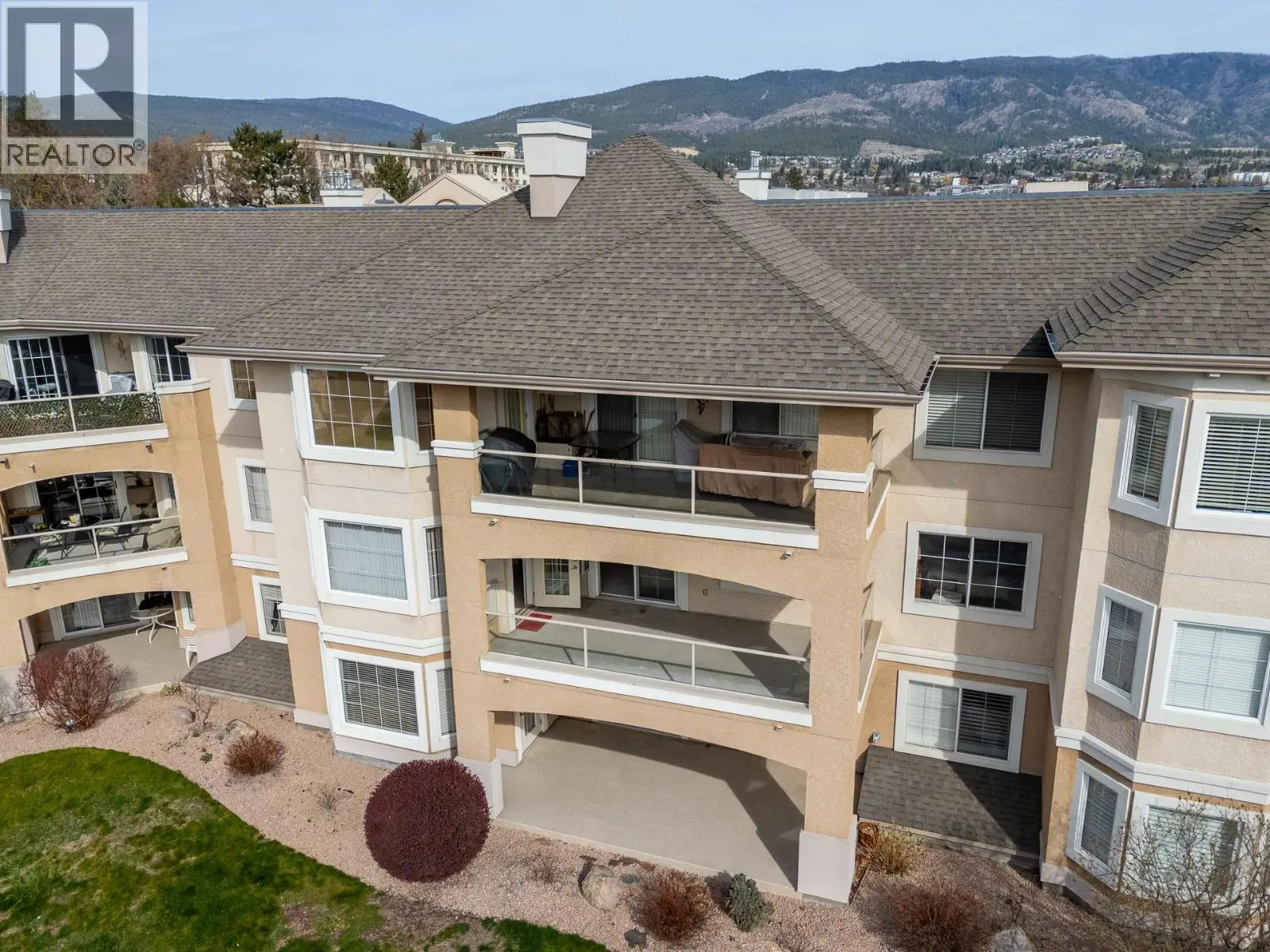 3890 Brown Road Unit# 202. West Kelowna, British Columbia