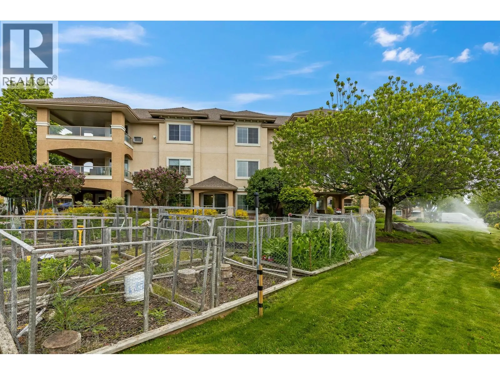 3890 Brown Road Unit# 202. West Kelowna, British Columbia