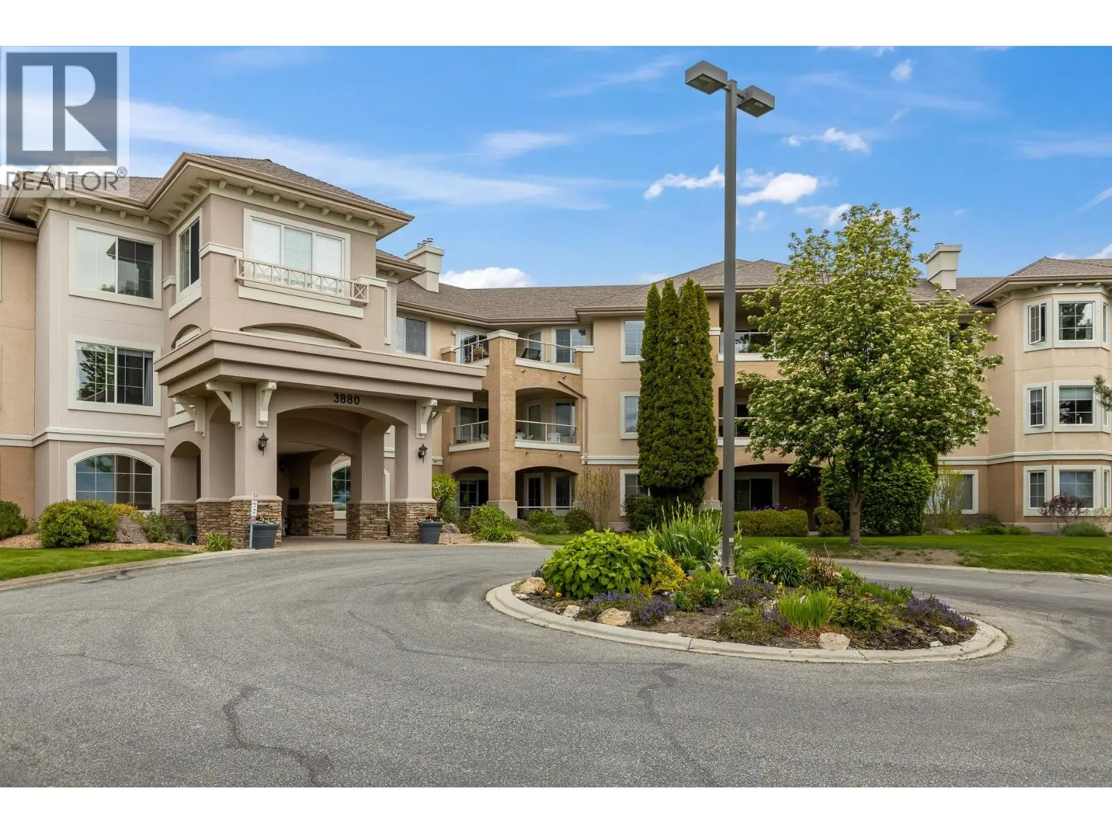3890 Brown Road Unit# 202. West Kelowna, British Columbia