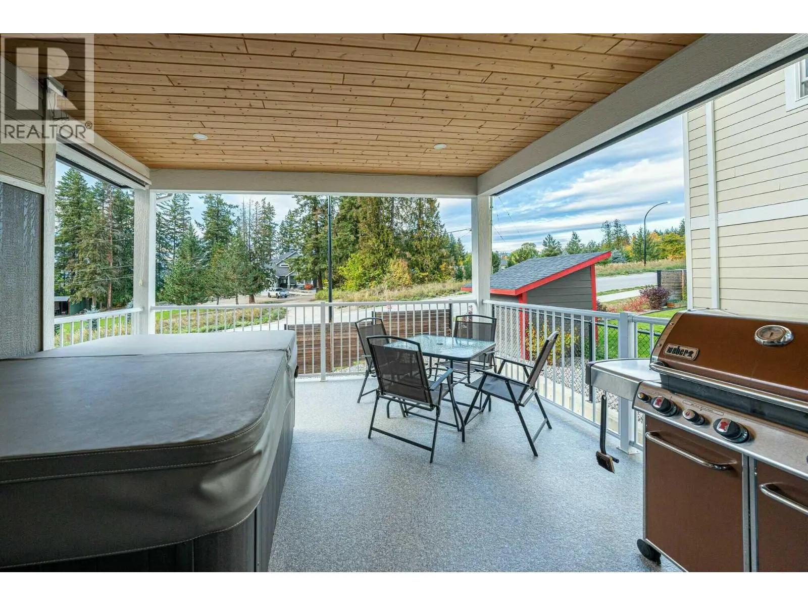 80 15 Avenue Se. Salmon Arm, British Columbia