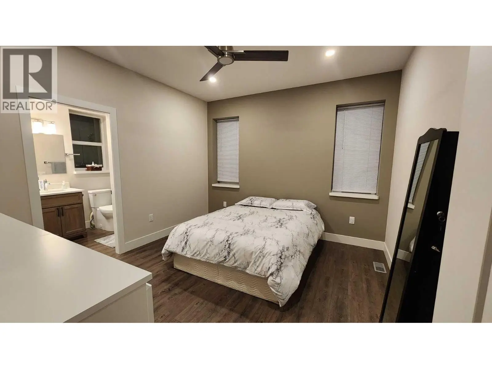 80 15 Avenue Se. Salmon Arm, British Columbia