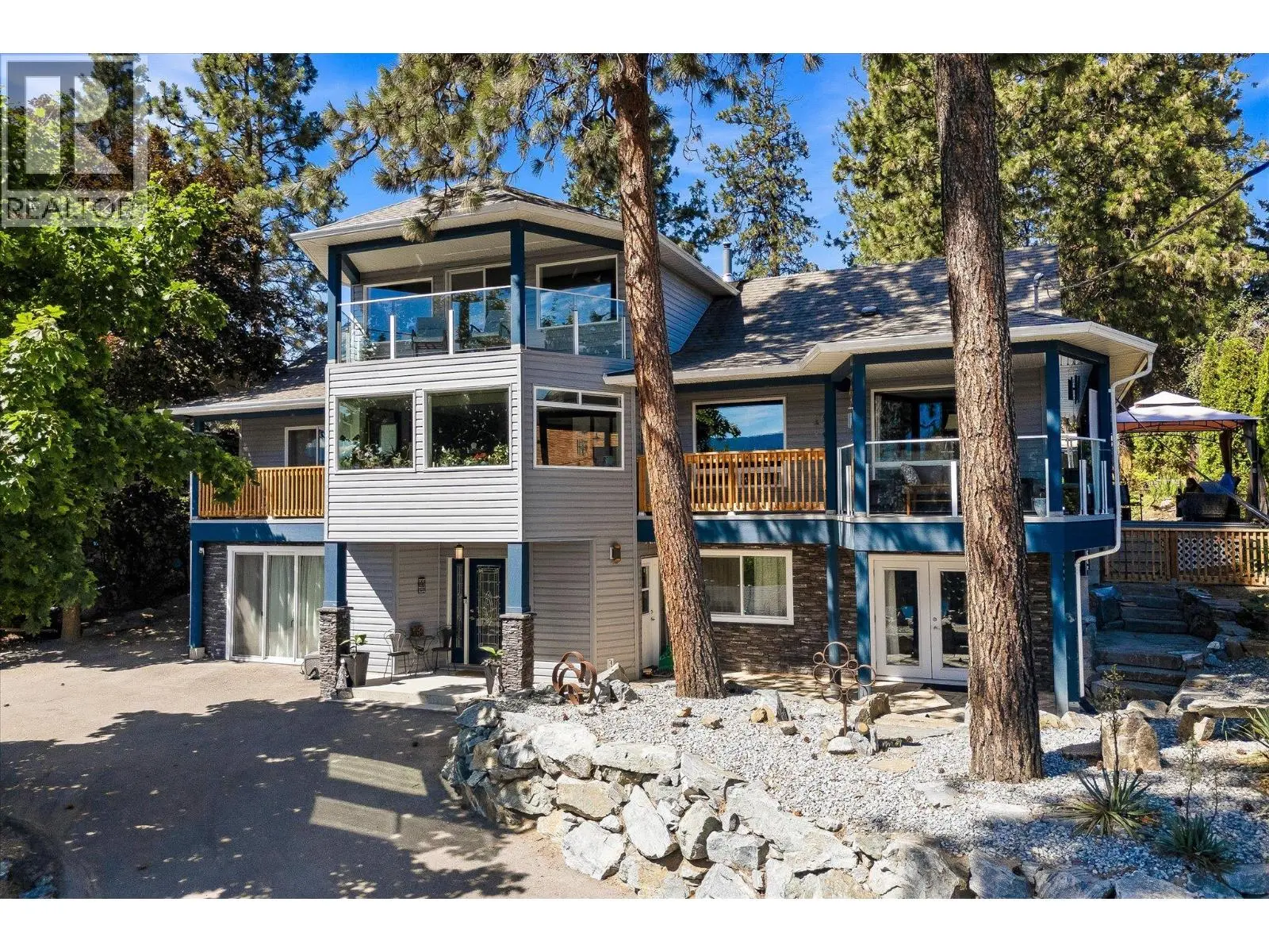 11210 Bond Road. Lake Country, British Columbia