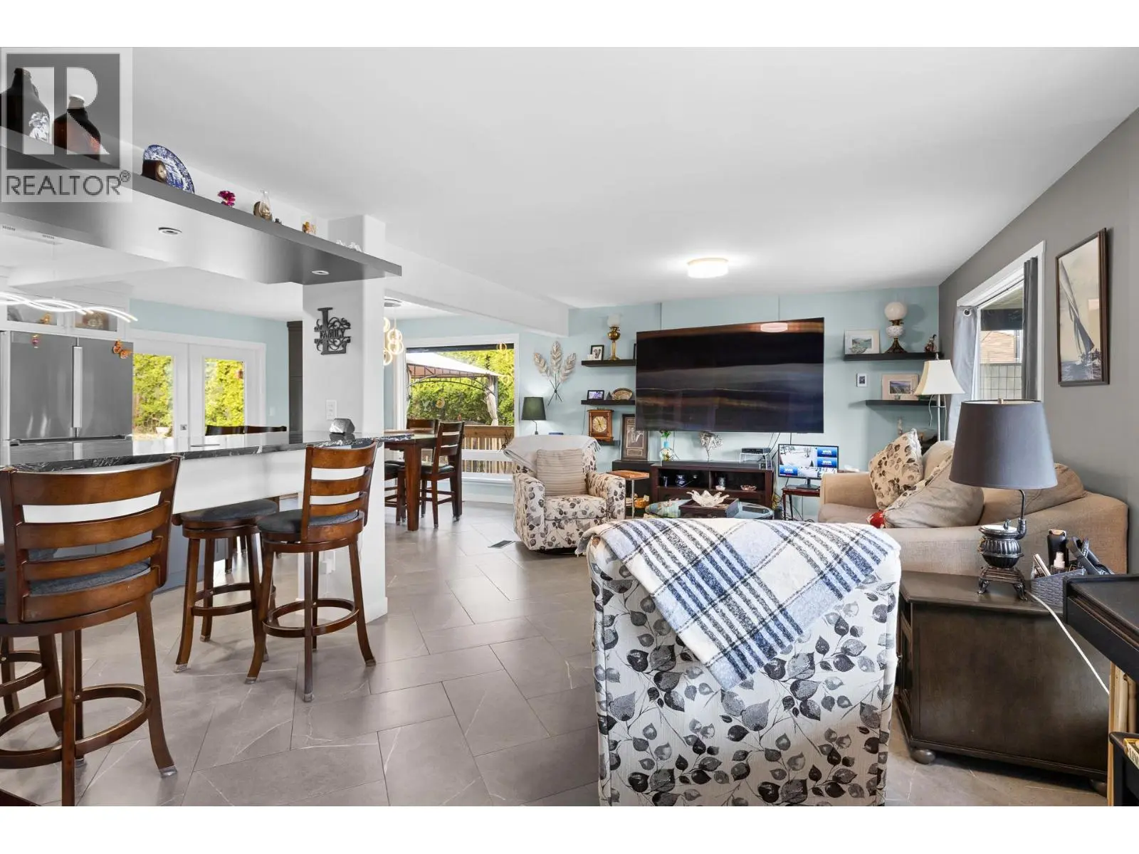 11210 Bond Road. Lake Country, British Columbia