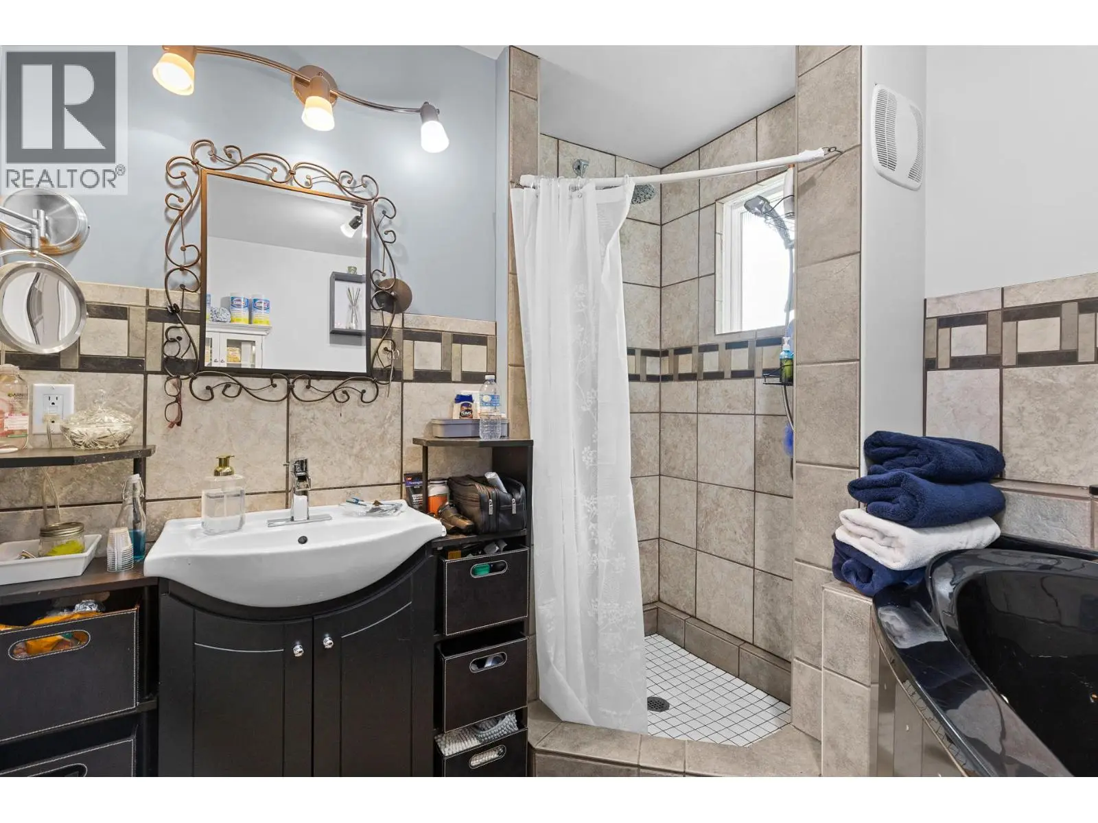 11210 Bond Road. Lake Country, British Columbia