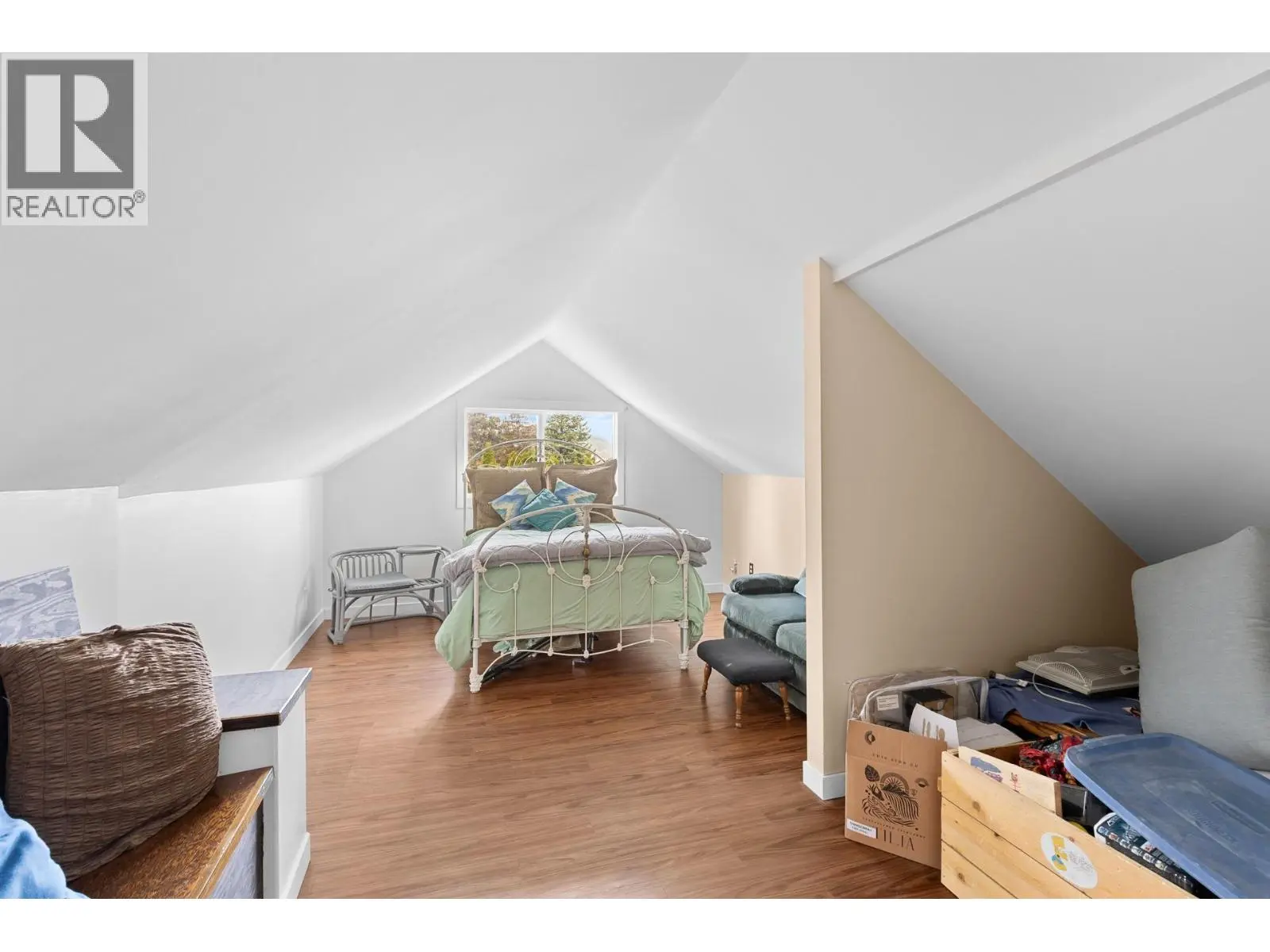 11210 Bond Road. Lake Country, British Columbia