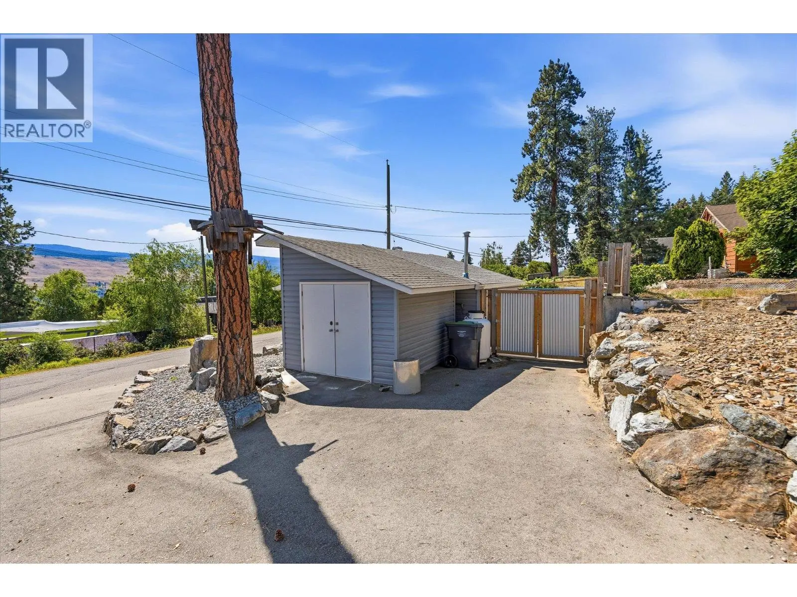 11210 Bond Road. Lake Country, British Columbia
