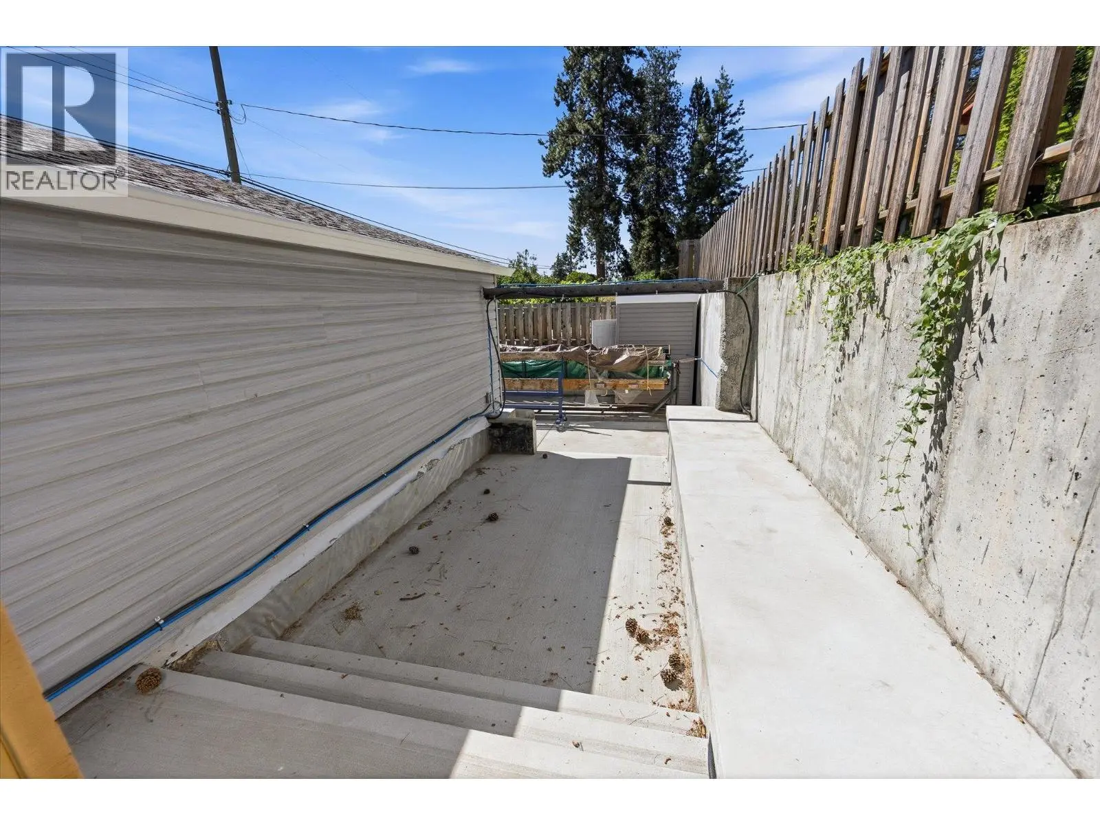 11210 Bond Road. Lake Country, British Columbia