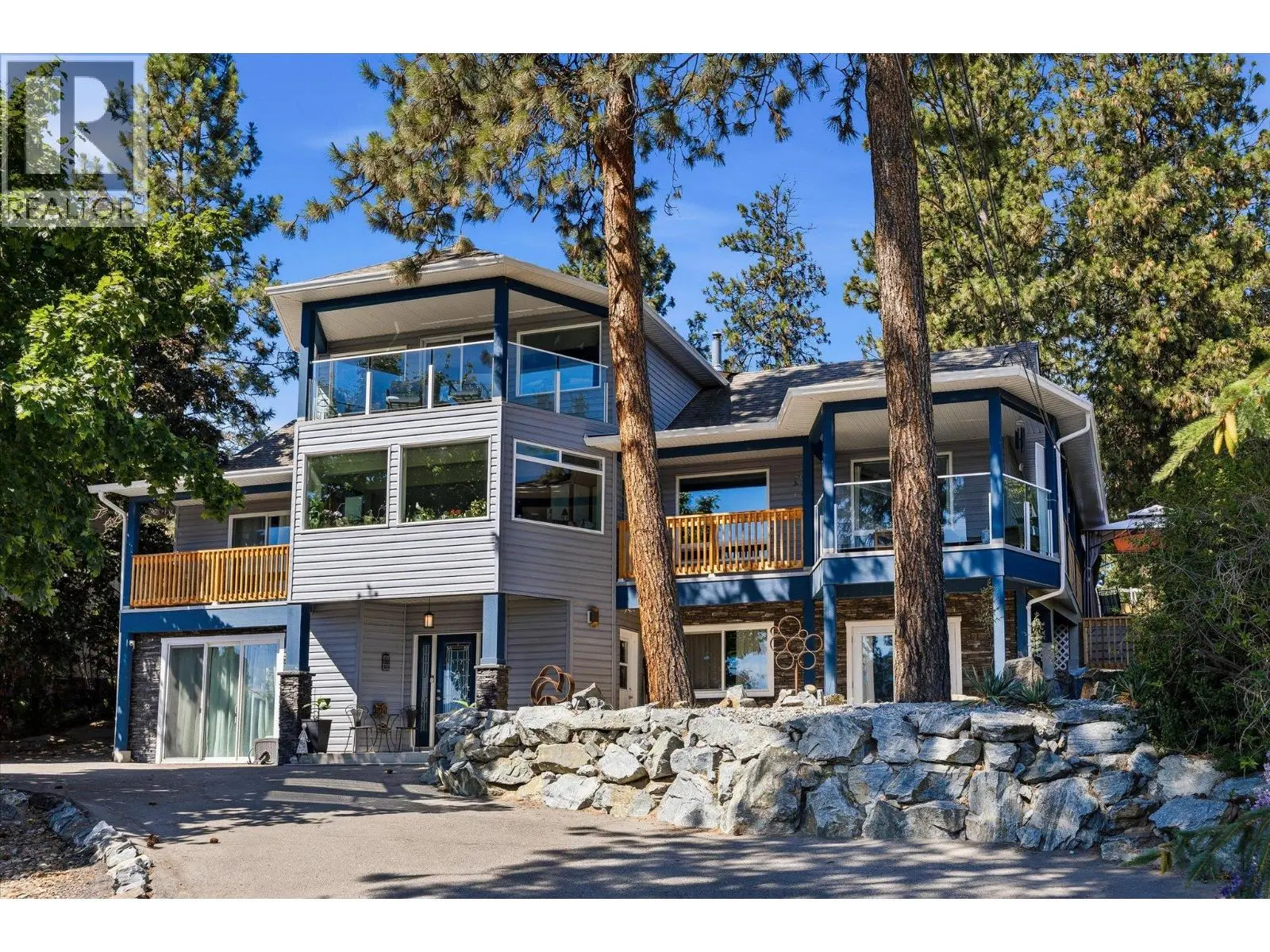 11210 Bond Road. Lake Country, British Columbia
