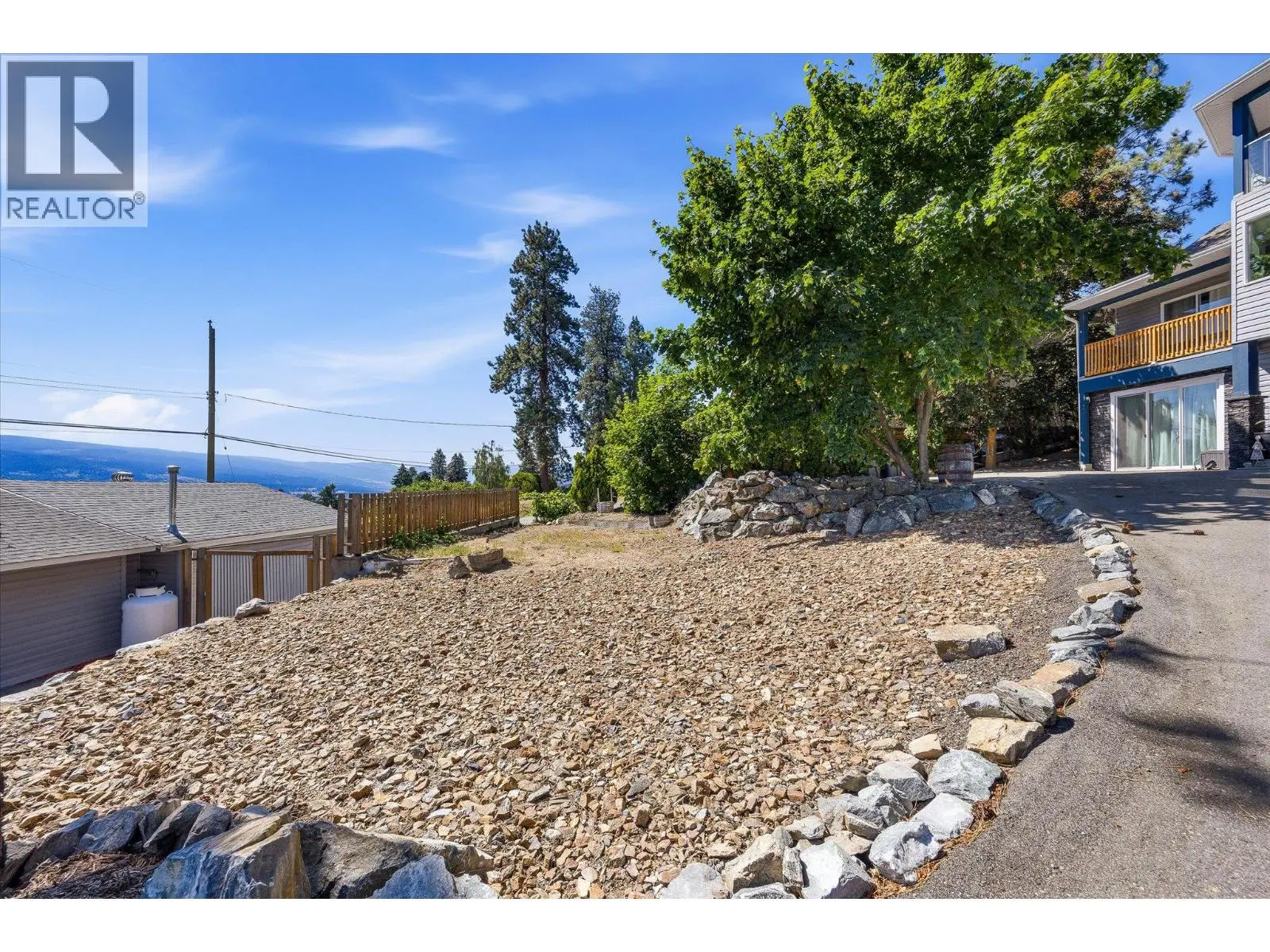 11210 Bond Road. Lake Country, British Columbia