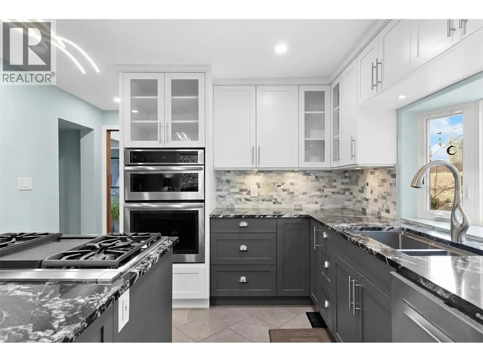 11210 Bond Road. Lake Country, British Columbia