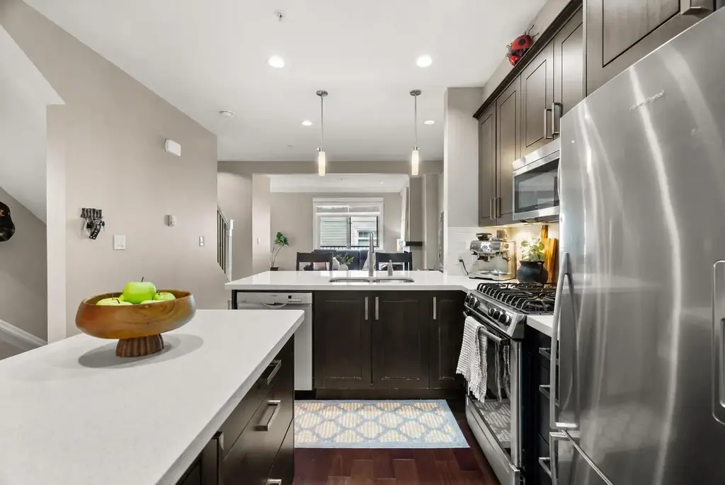 26 2689 Parkway Drive, Surrey