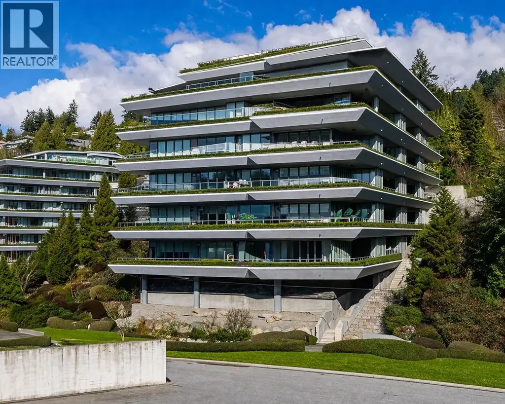 401 768 Arthur Erickson Place, West Vancouver