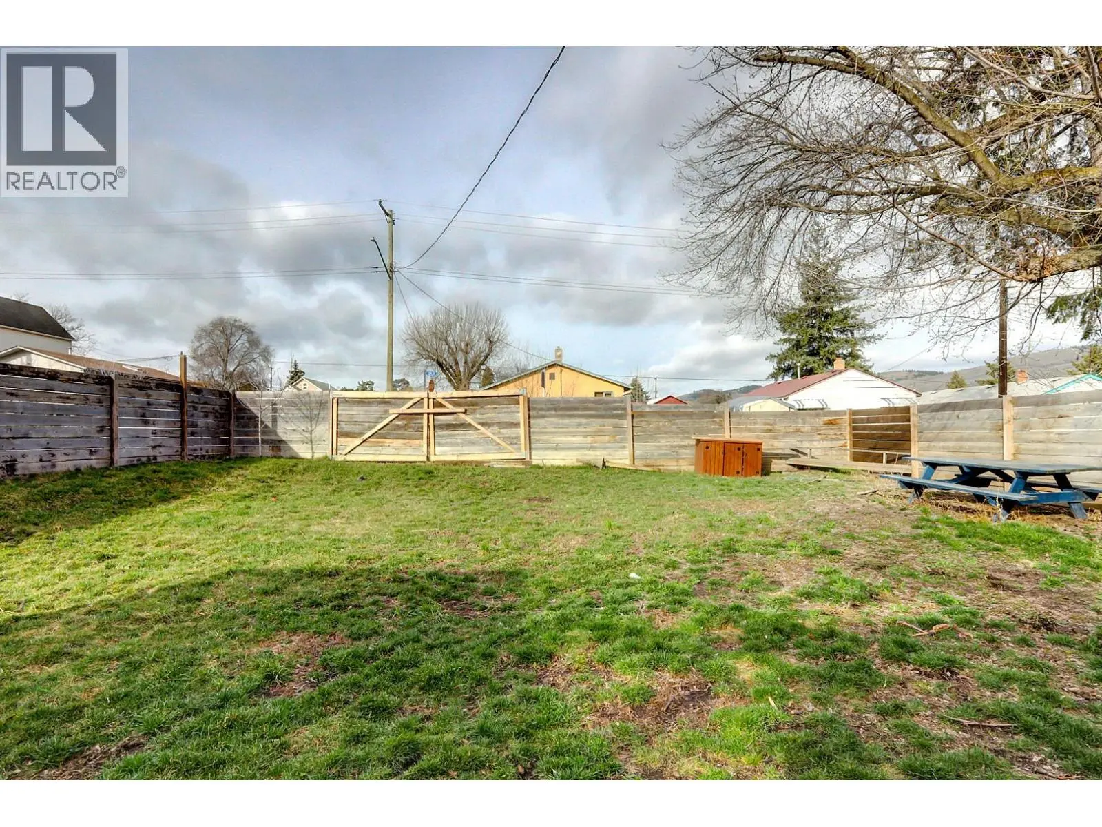 1703 33 Street. Vernon, British Columbia