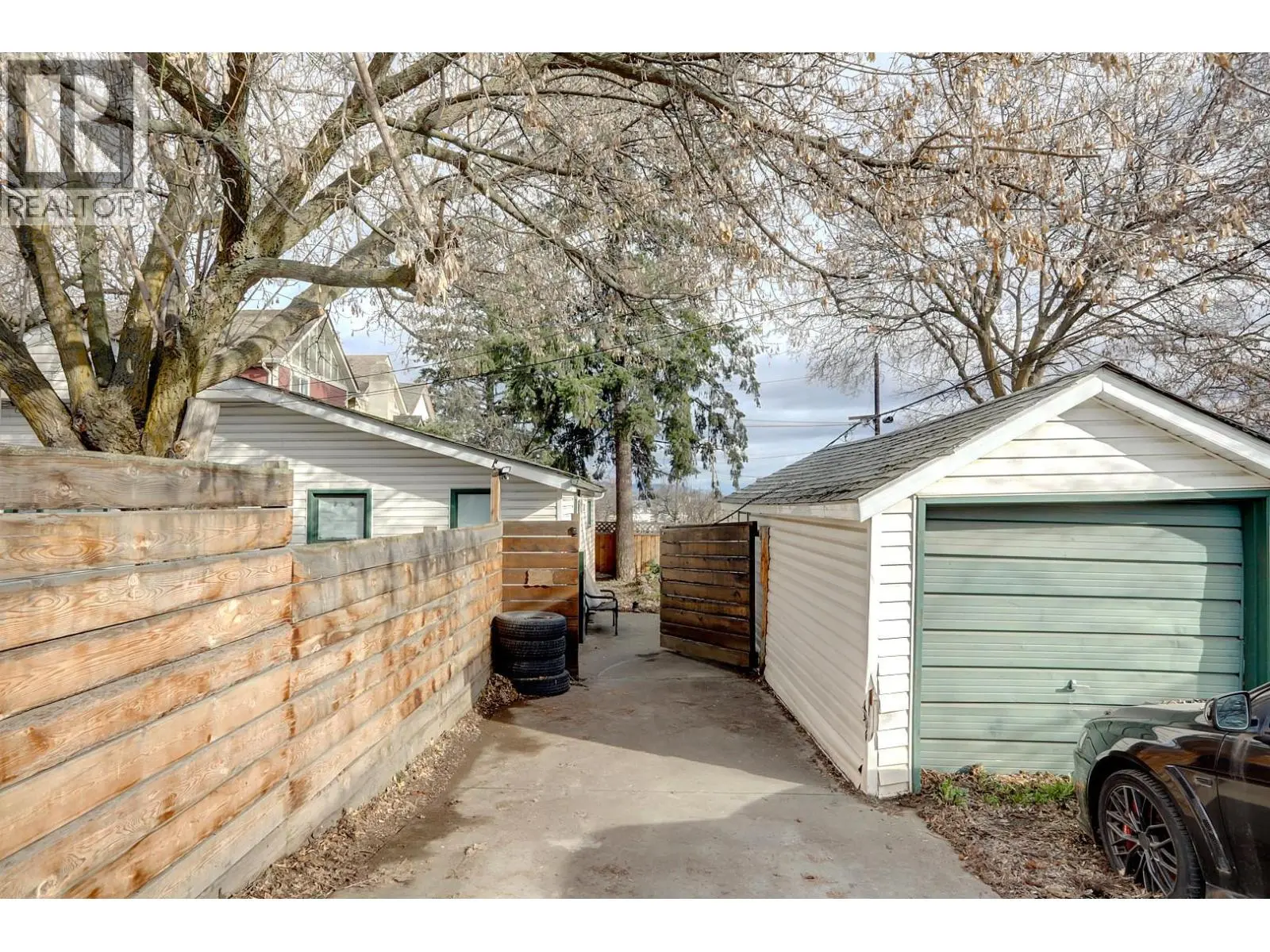 1703 33 Street. Vernon, British Columbia