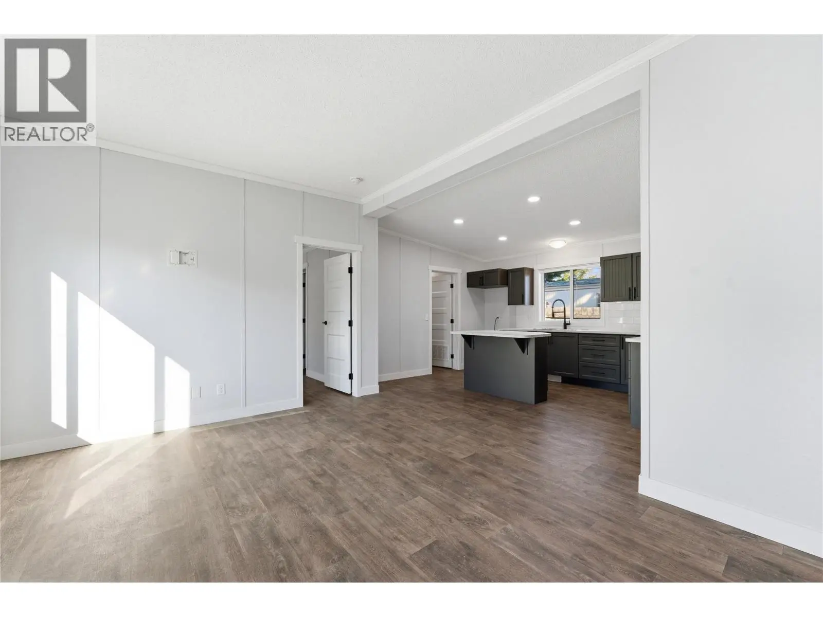 1361 30 Street Se Unit# 42. Salmon Arm, British Columbia