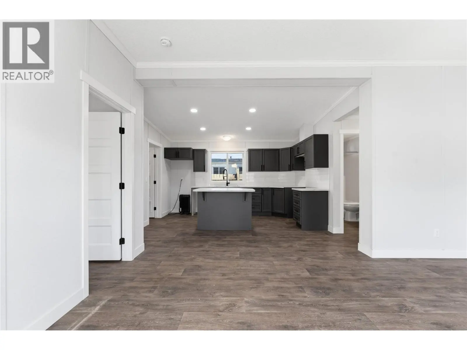1361 30 Street Se Unit# 42. Salmon Arm, British Columbia