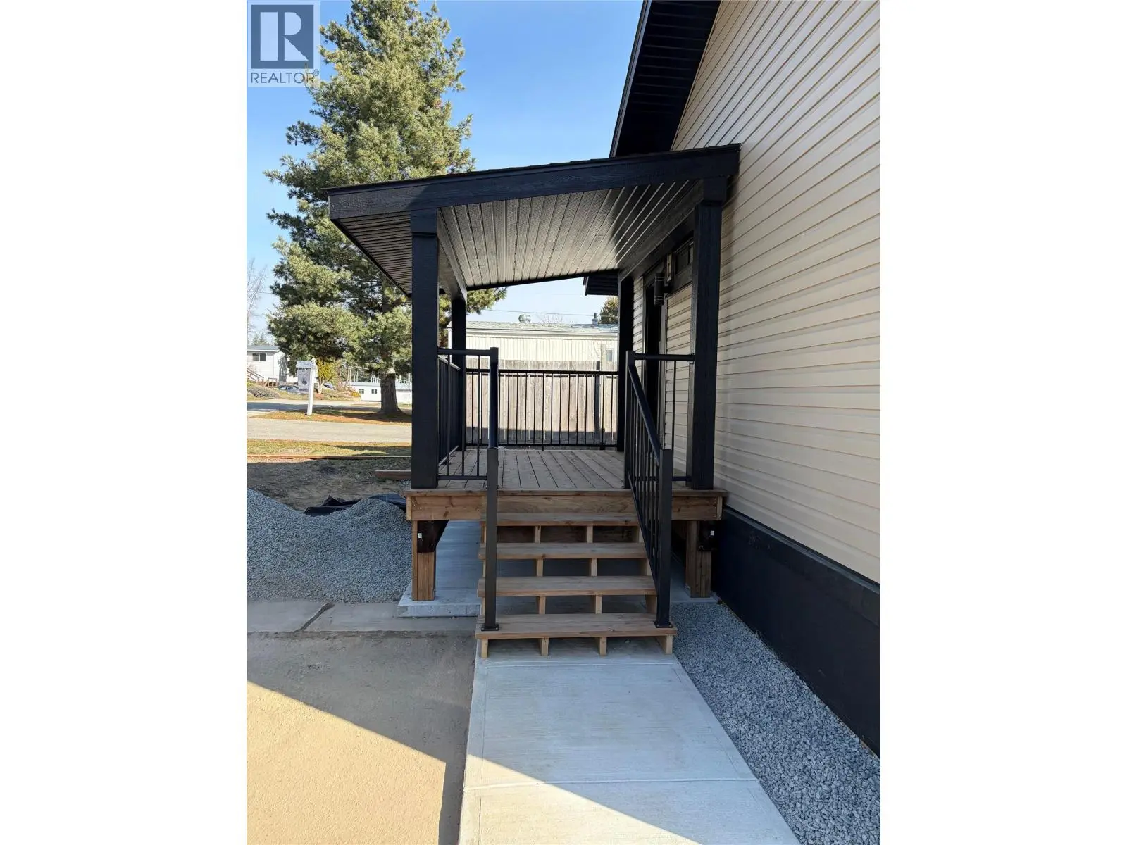 1361 30 Street Se Unit# 42. Salmon Arm, British Columbia
