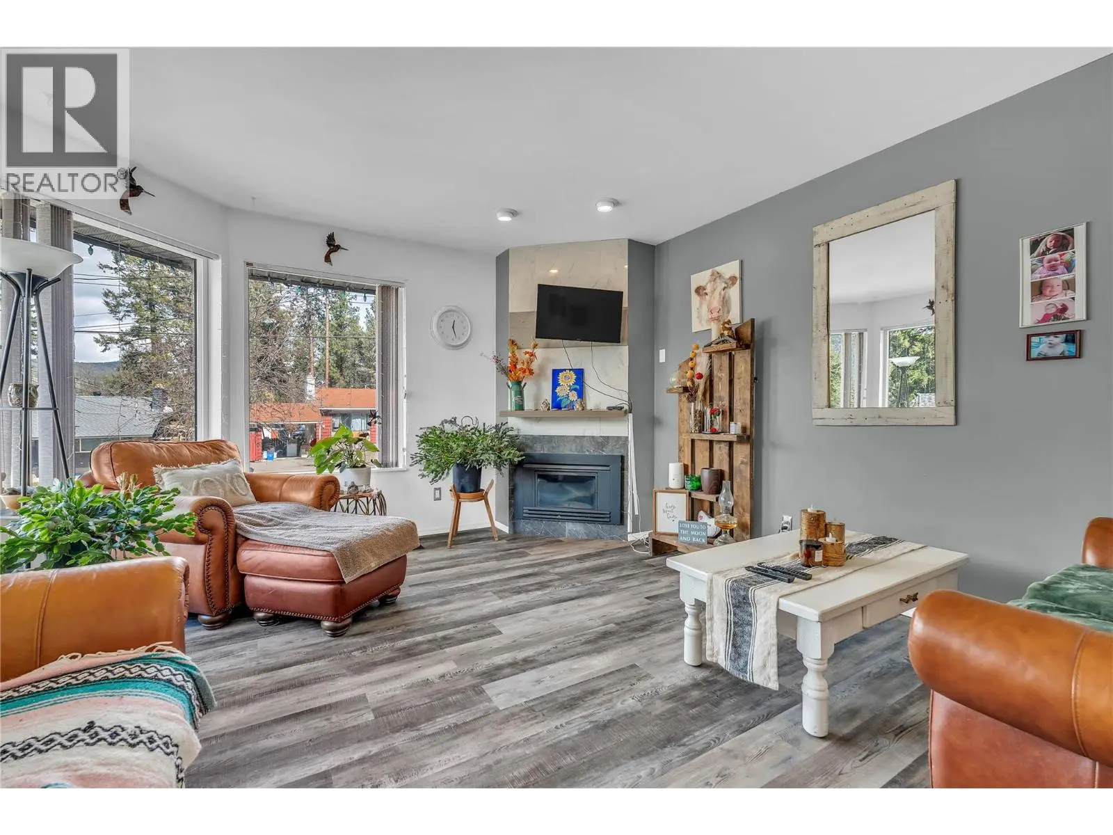 154 Edgewood Drive. Princeton, British Columbia