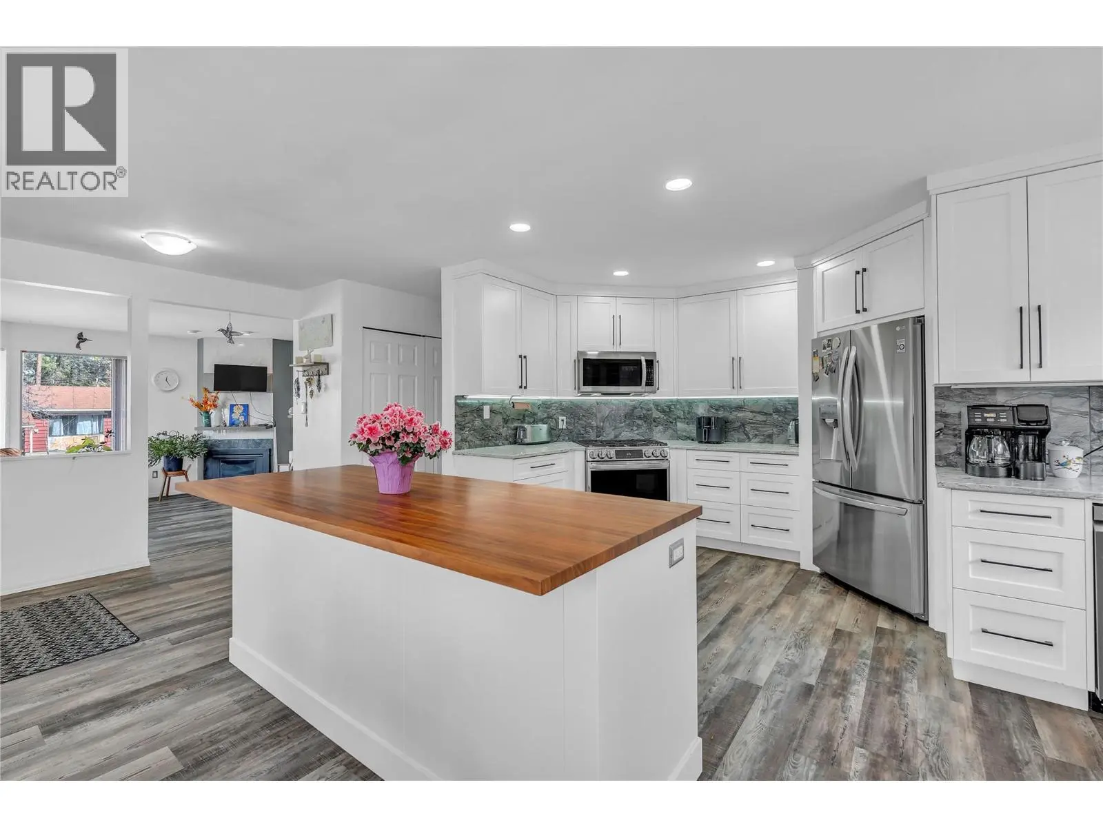 154 Edgewood Drive. Princeton, British Columbia
