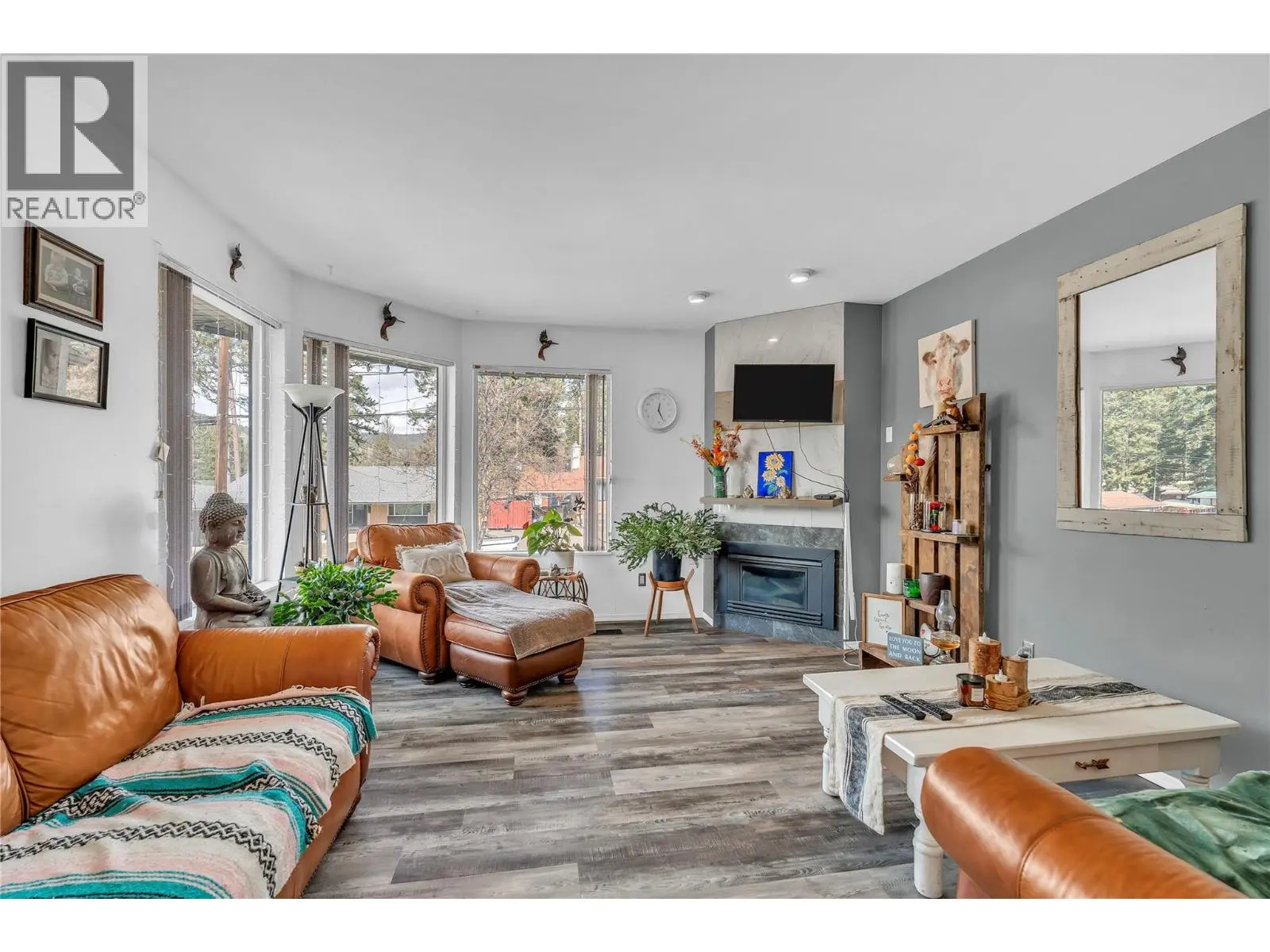 154 Edgewood Drive. Princeton, British Columbia