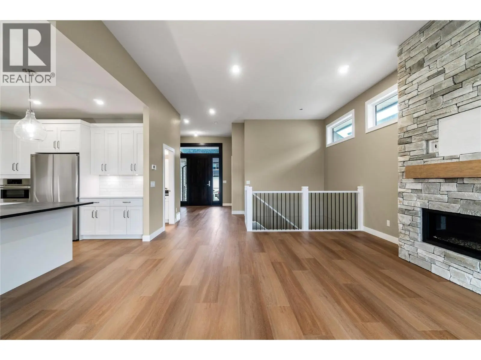 1905 35 Street Ne. Salmon Arm, British Columbia