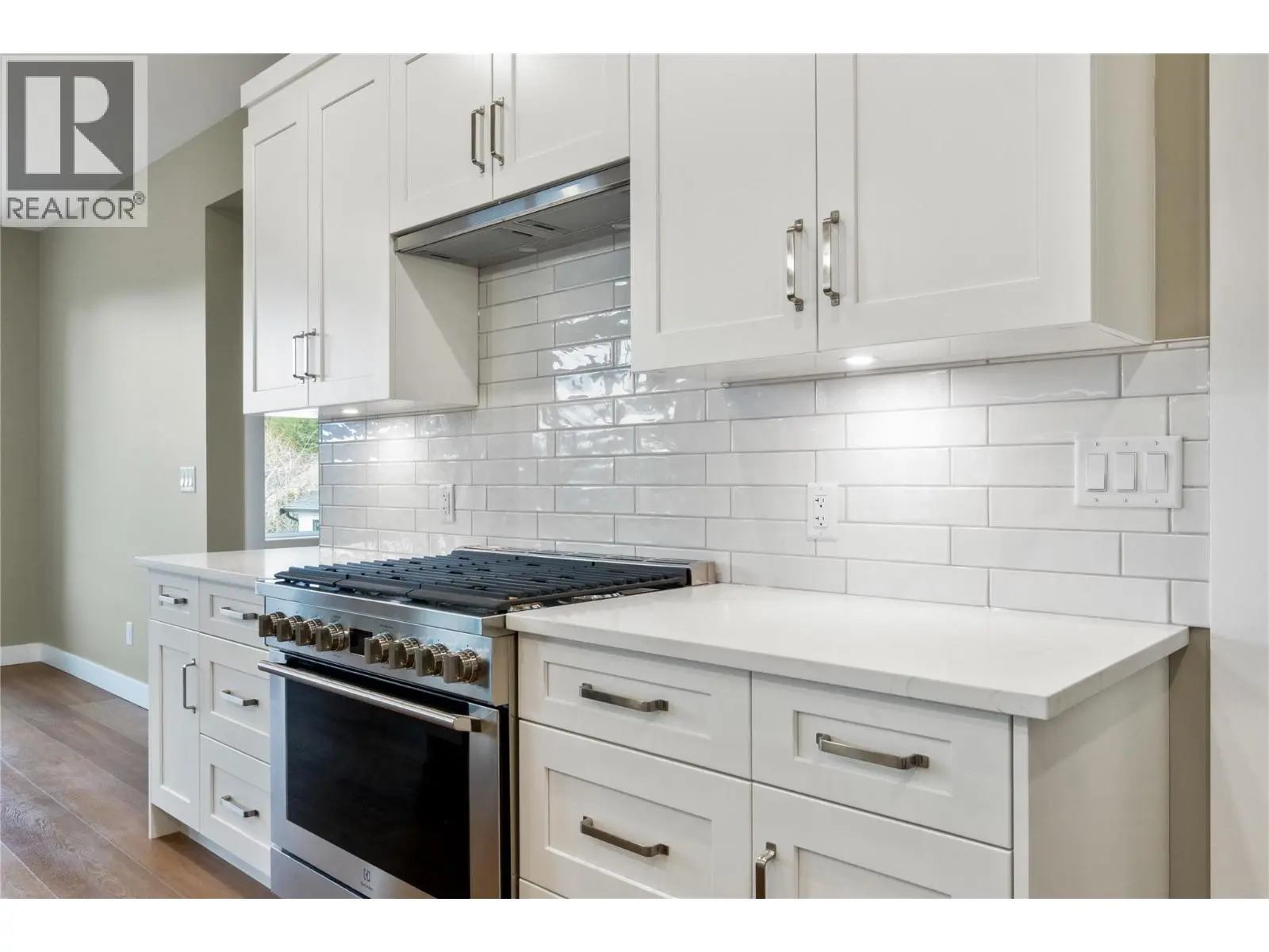 1905 35 Street Ne. Salmon Arm, British Columbia