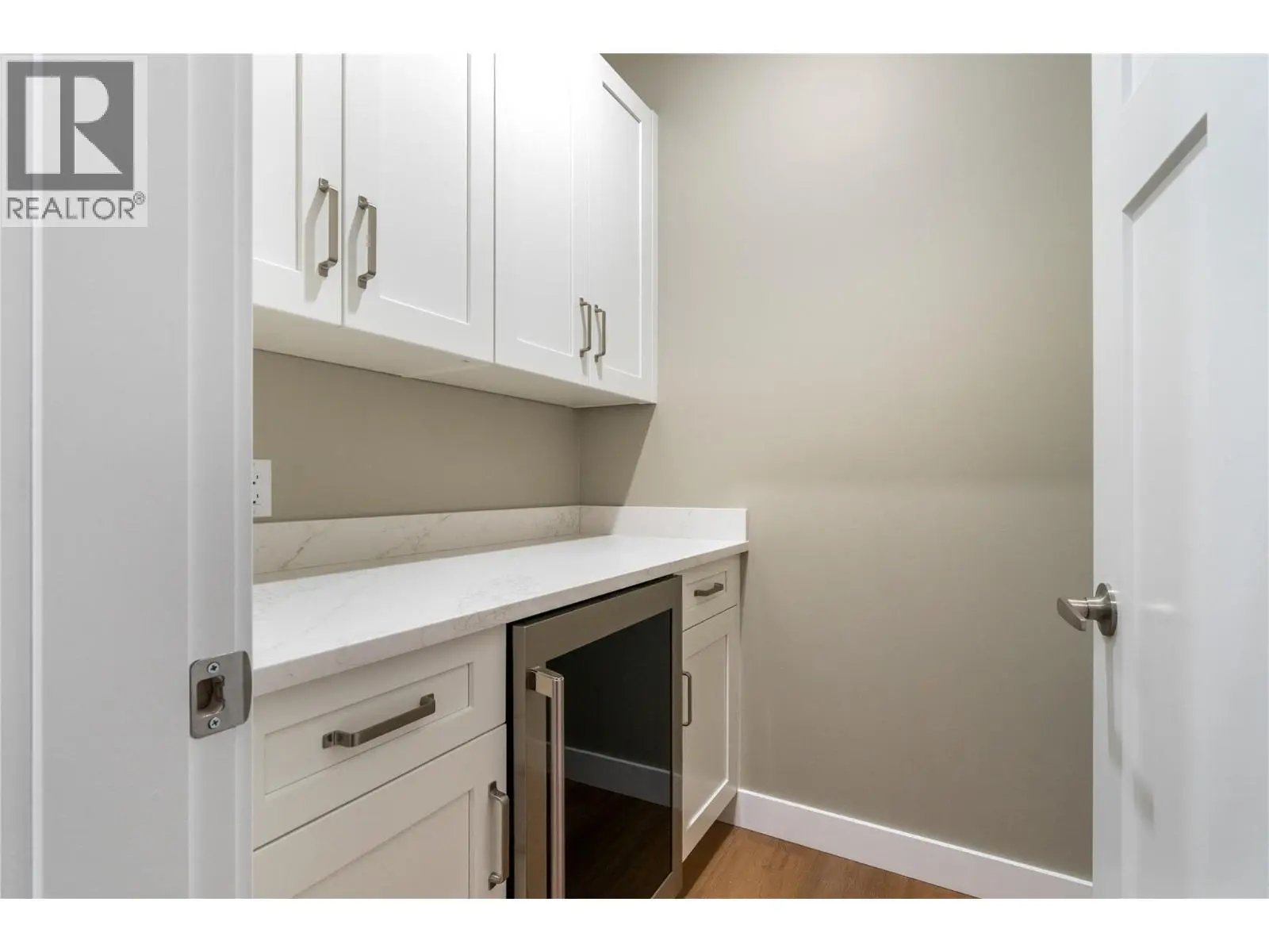1905 35 Street Ne. Salmon Arm, British Columbia