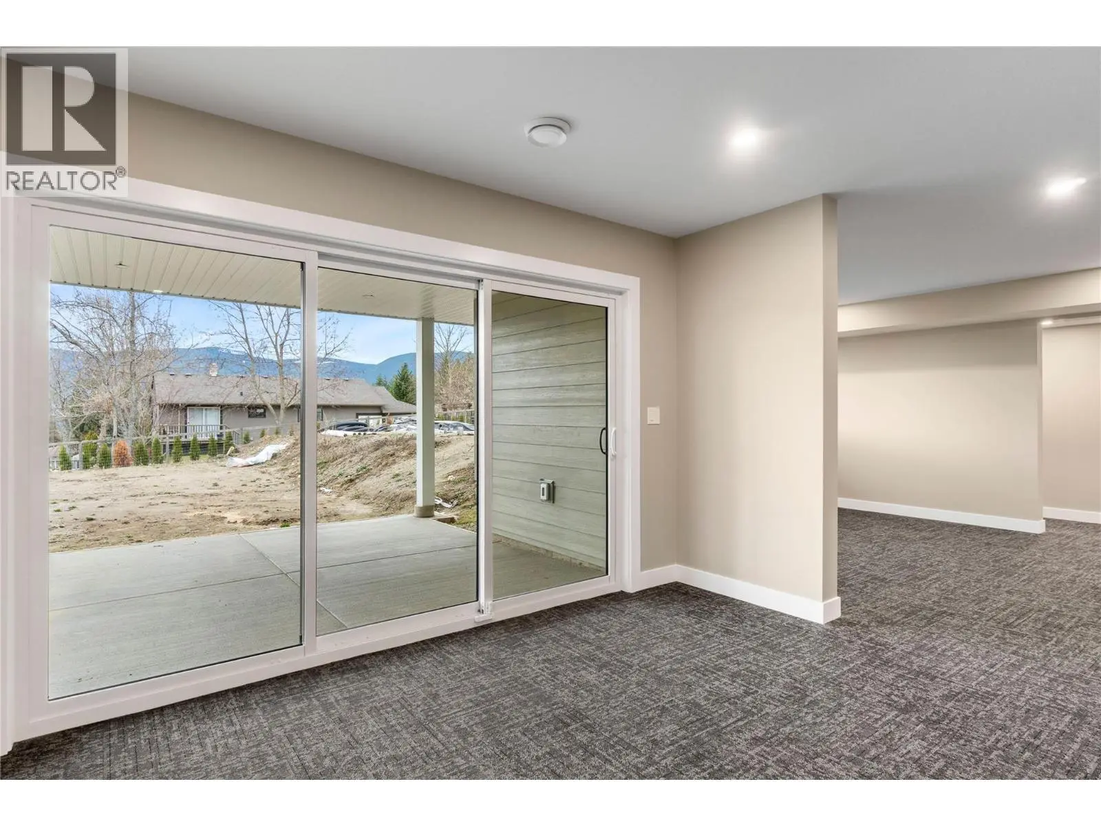 1905 35 Street Ne. Salmon Arm, British Columbia