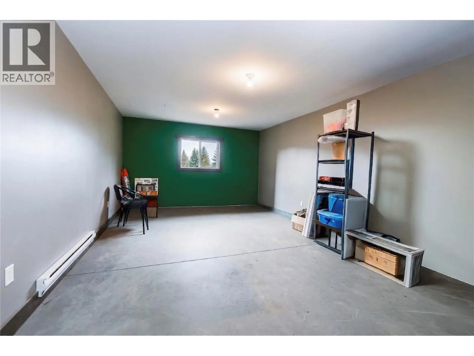 5311 30 Avenue Nw. Salmon Arm, British Columbia